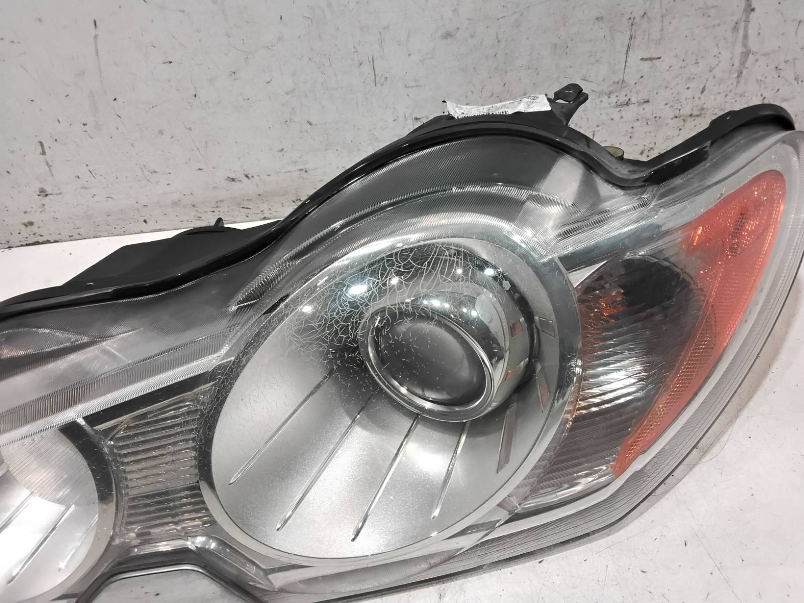 Proiettore Sinistro (Jaguar Fomoco) C2Z30860 Usato