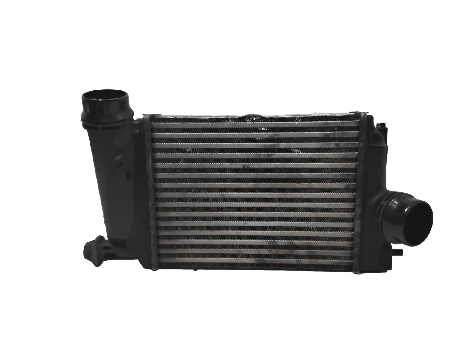 Scambiatore Aria/aria (Valeo) 144614EA0A IA2084 Usato