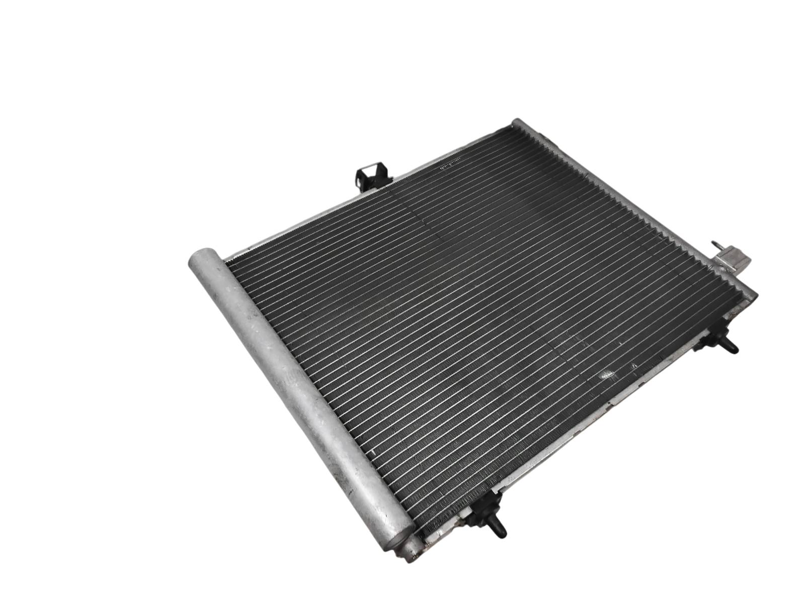 Radiatore Riscaldamento 95007t01 Usato