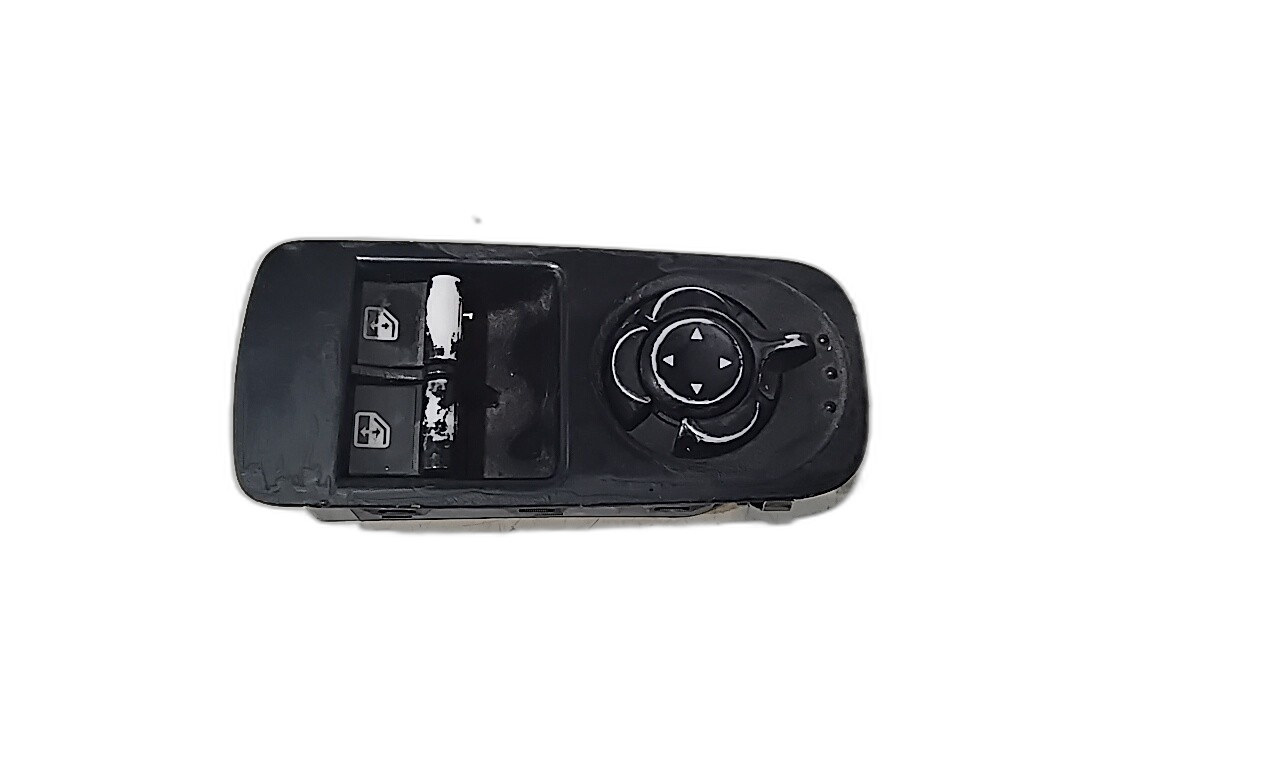 Blocco Comandi Alzacristalli E Retrovisori Est. 156085171 Usato