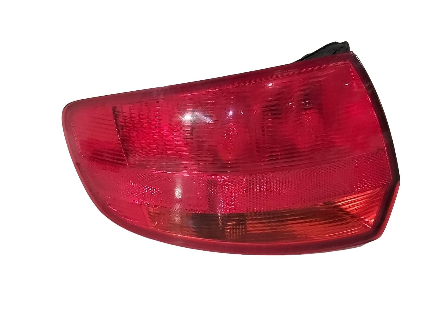 Fanale Post. Parte Est. Sinistro 8P3945095 27.77.21 Usato