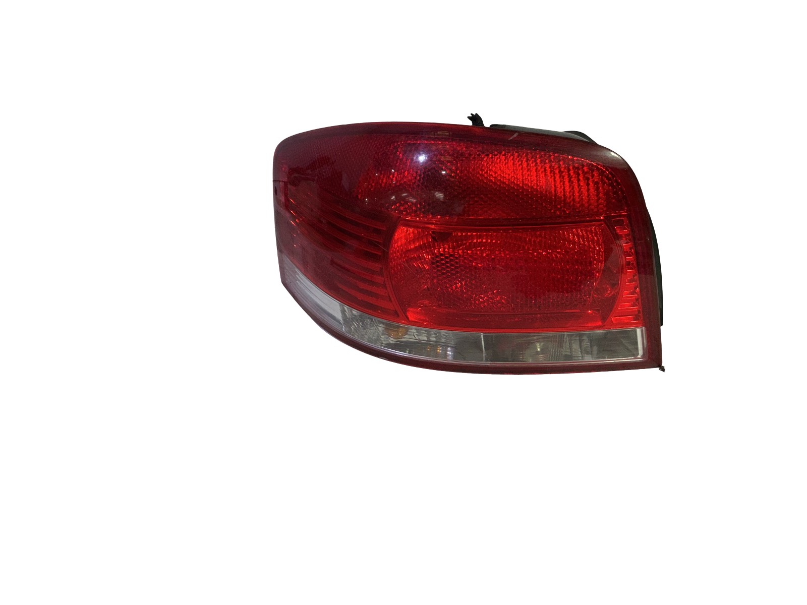 Fanale Post. Parte Est. Sinistro 8P4945095E Usato