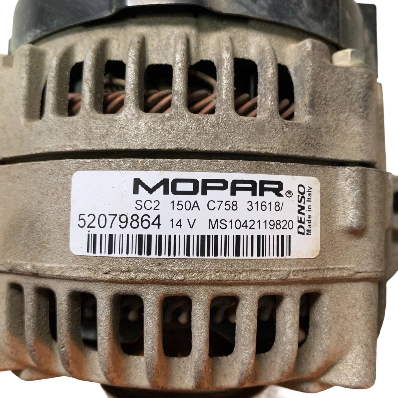 Alternatore (Mopar Denso) 52083378 MS1042119820 Usato