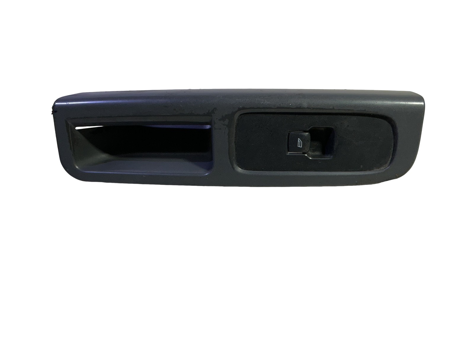 Interruttore Alzacristalli Porta Ant. Destro (Faurecia) 8679474 Usato