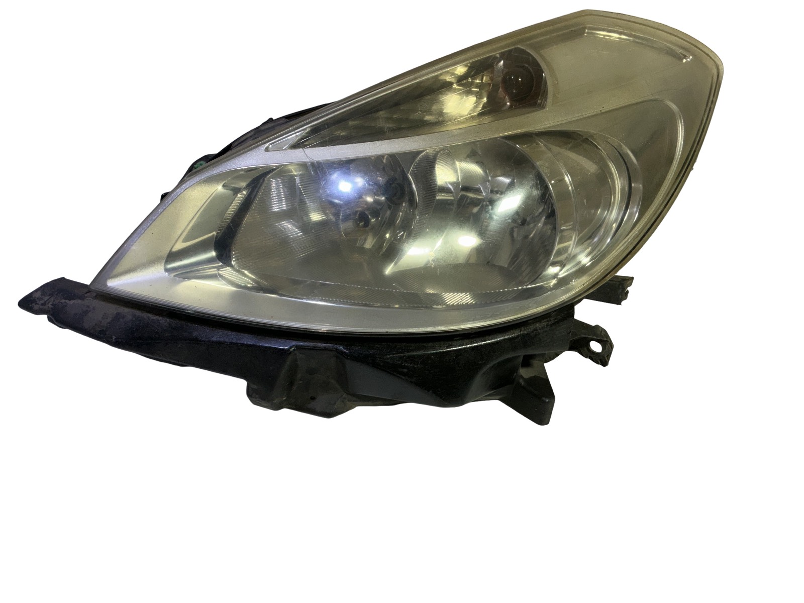 Proiettore Sinistro (Valeo) 260607570R VALEO Usato