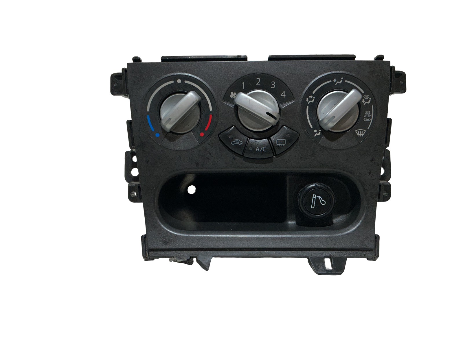 Blocco Comando Climatizzazione 3946051K10 Usato