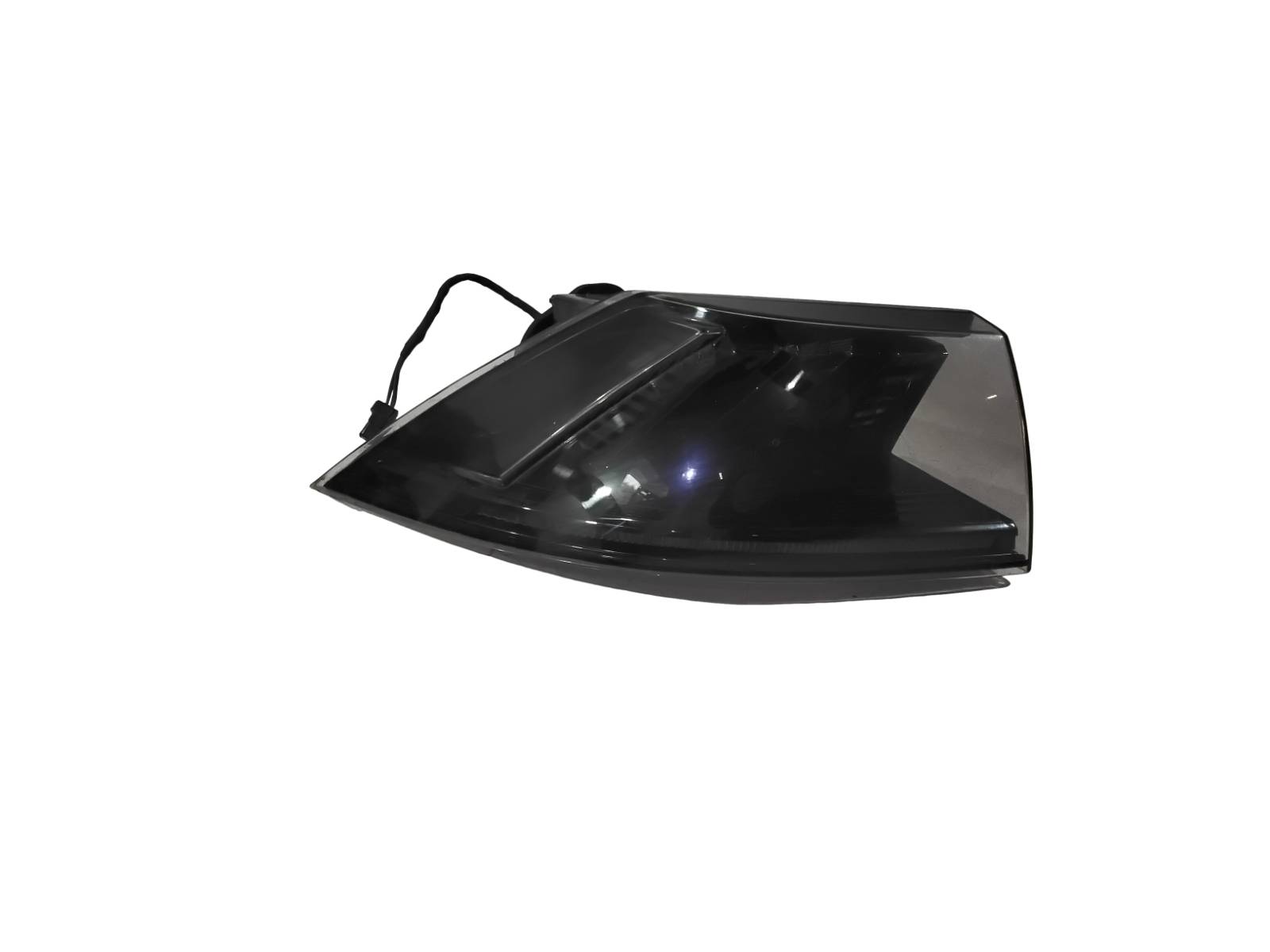 Fanale Post. Parte Est. Sinistro (Valeo) 9813508580 L90121005 Usato