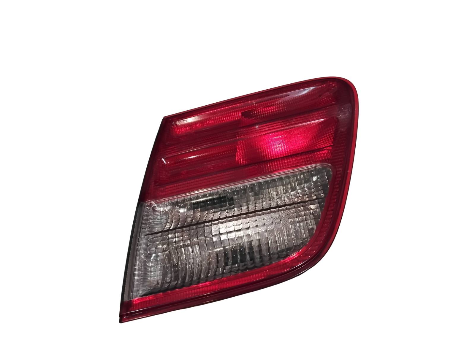 Fanale Post. Parte Int. Destro (Mercedes-benz) A2108201264 A2108206064 Usato