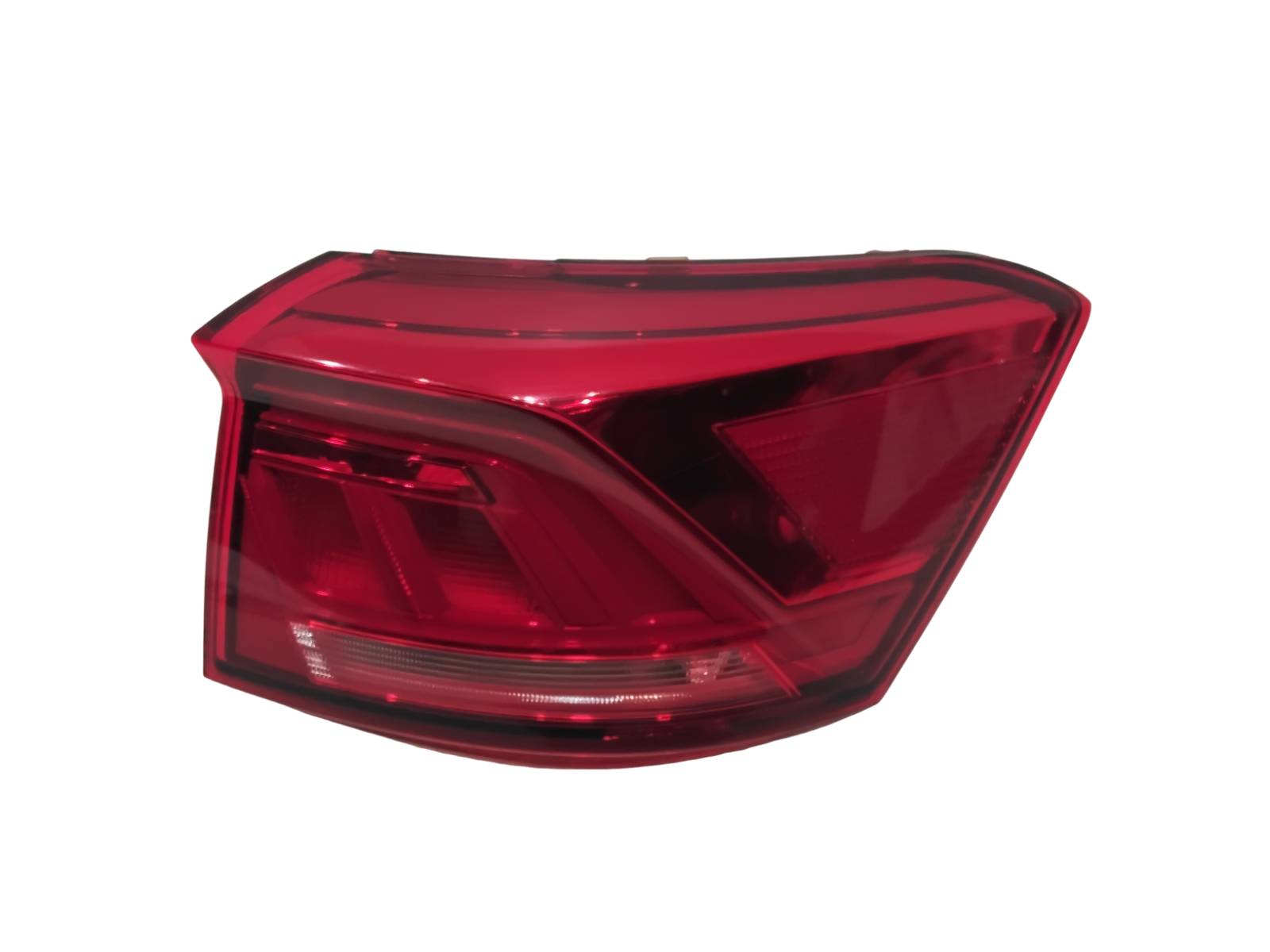 Fanale Post. Parte Est. Destro (Volkswagen Vw) 2GA945094B RE2891000100 Usato