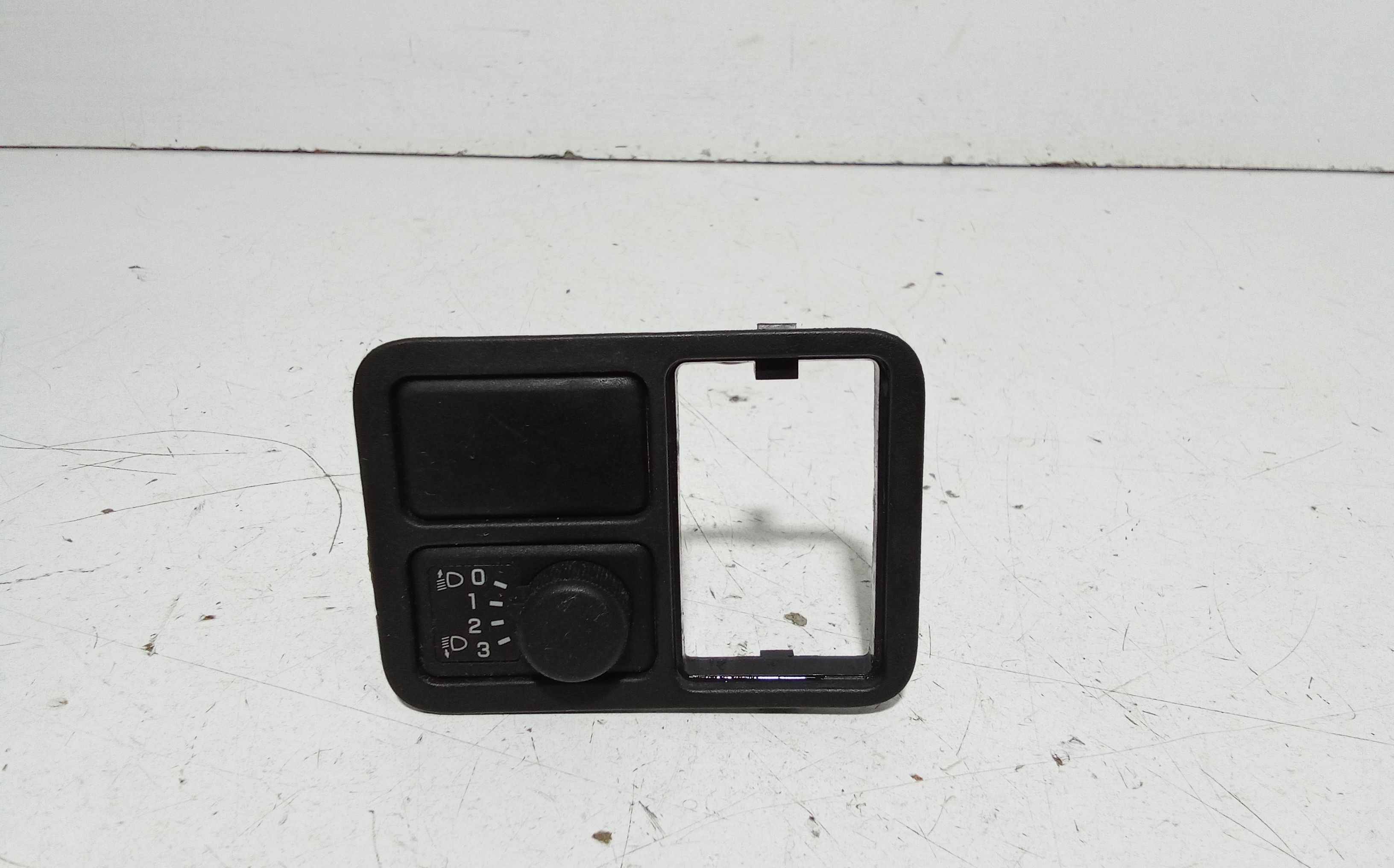 Comando Regolazione Altezza Proiettori Usato