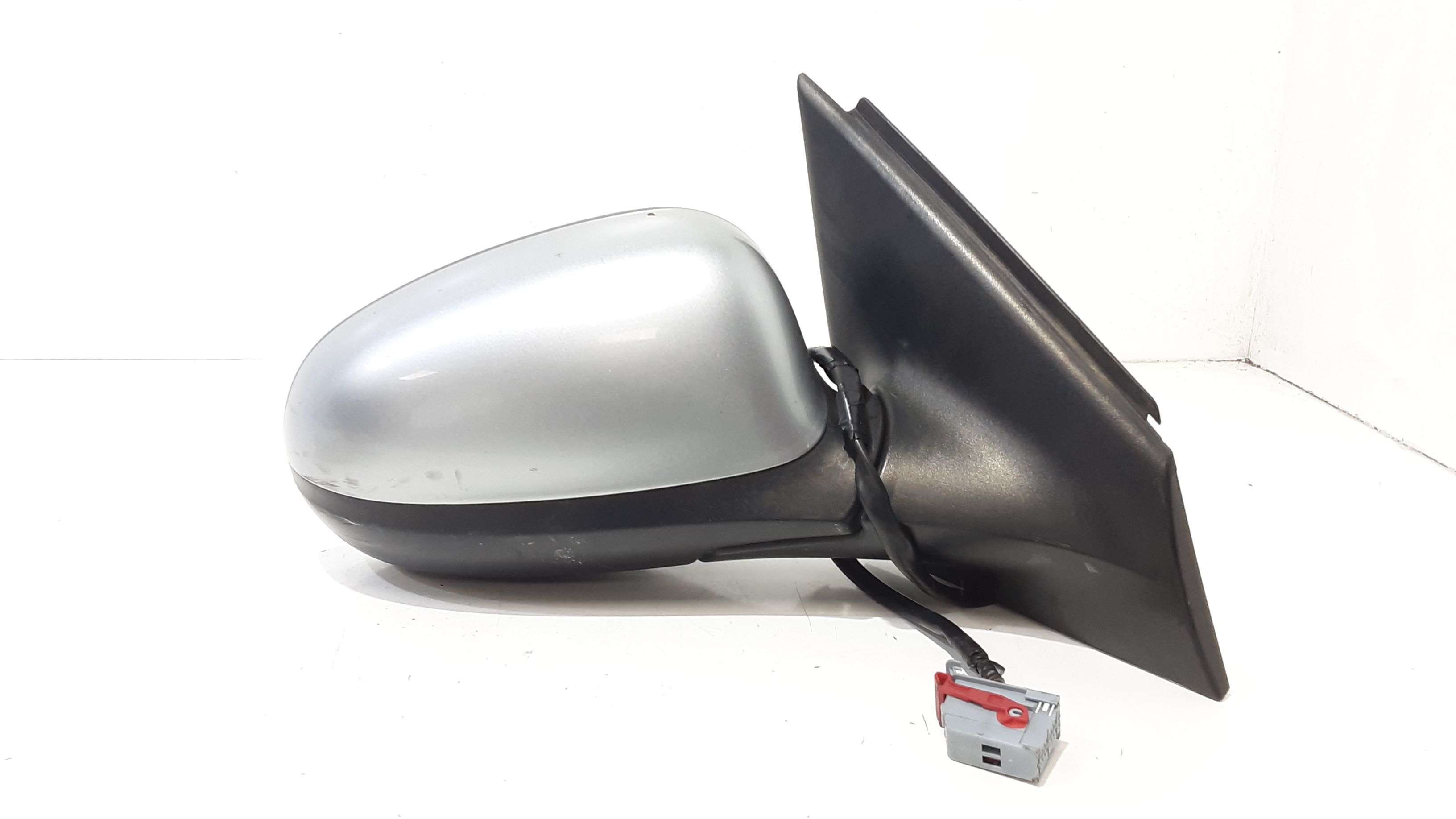 Retrovisore Est. Destro Usato