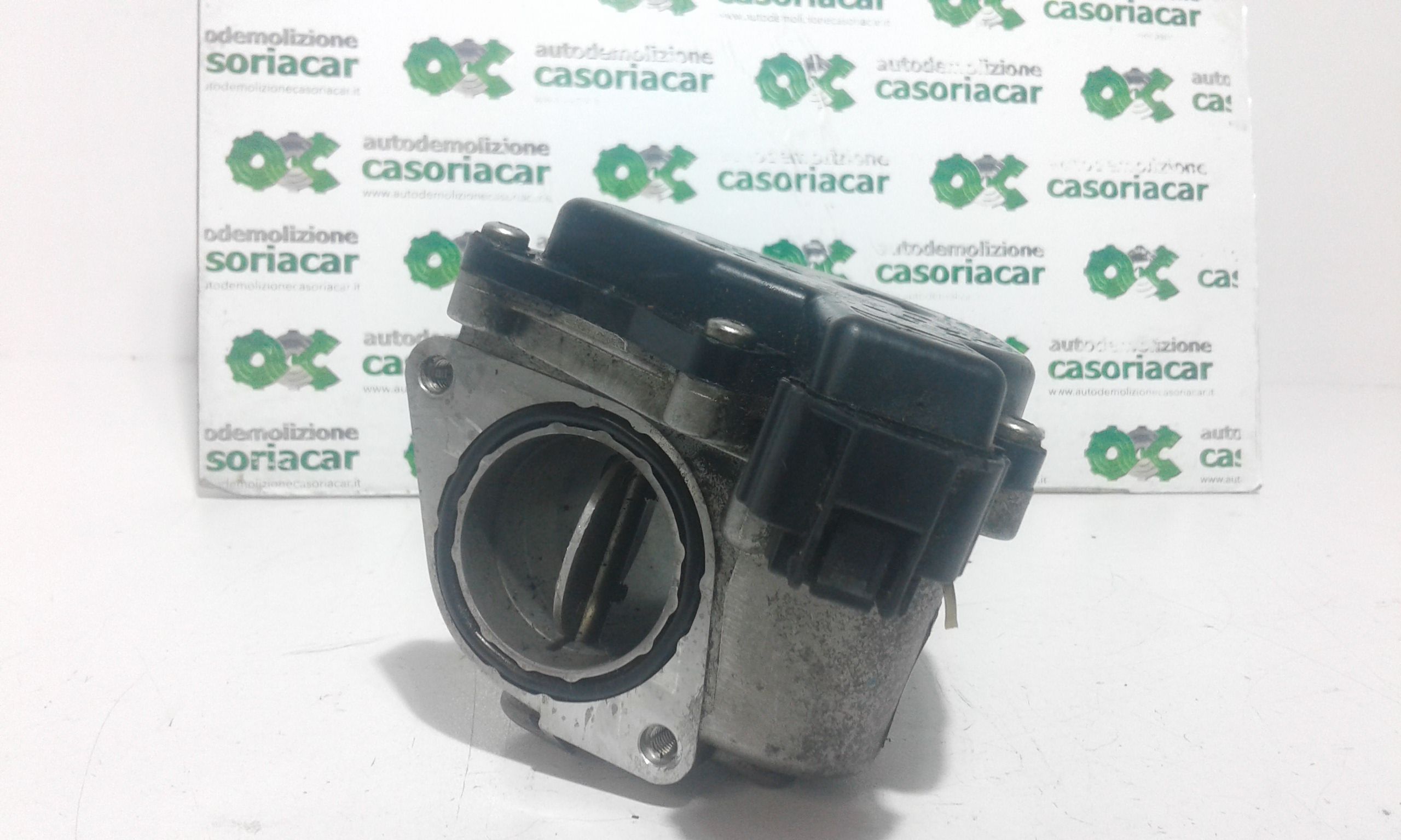 Corpo Farfallato 161204451R Usato