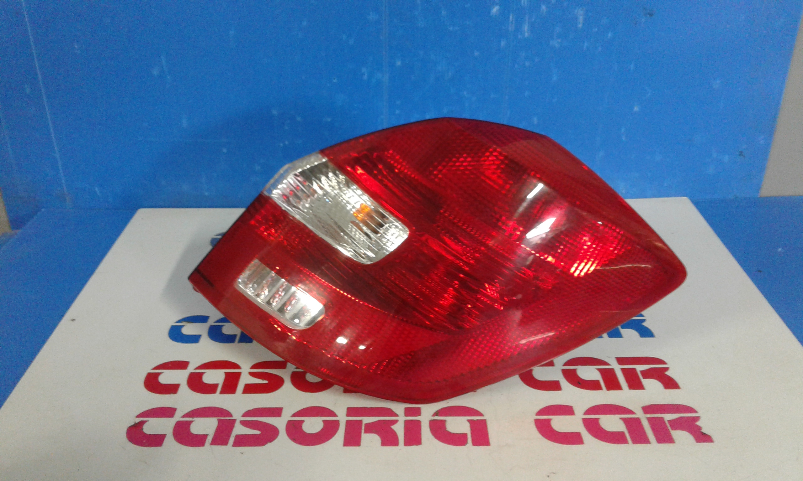 Fanale Post. Destro 5J6945112 Usato