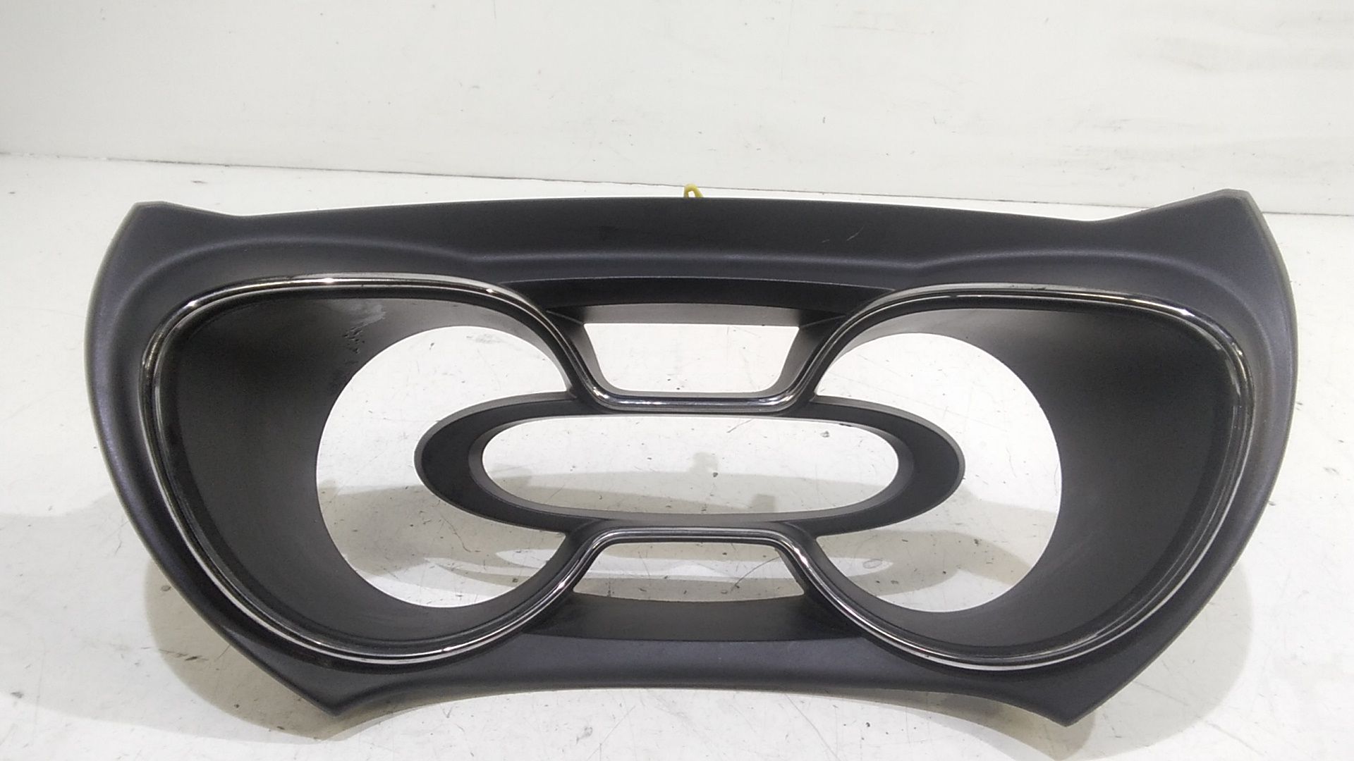 Cornice Portastrumenti 682408248R Usato