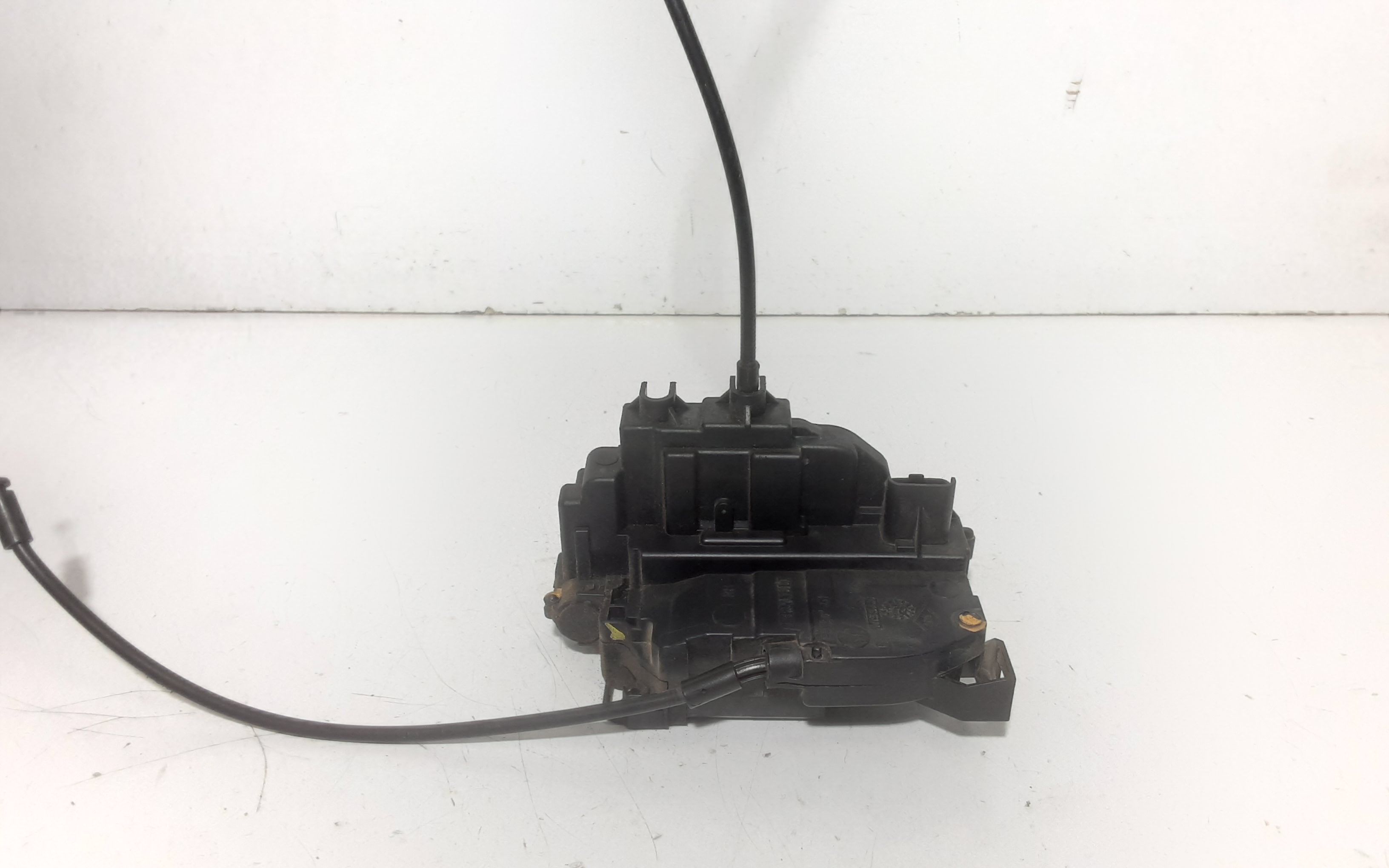 Serratura Porta Ant. Destro 805020003R Usato