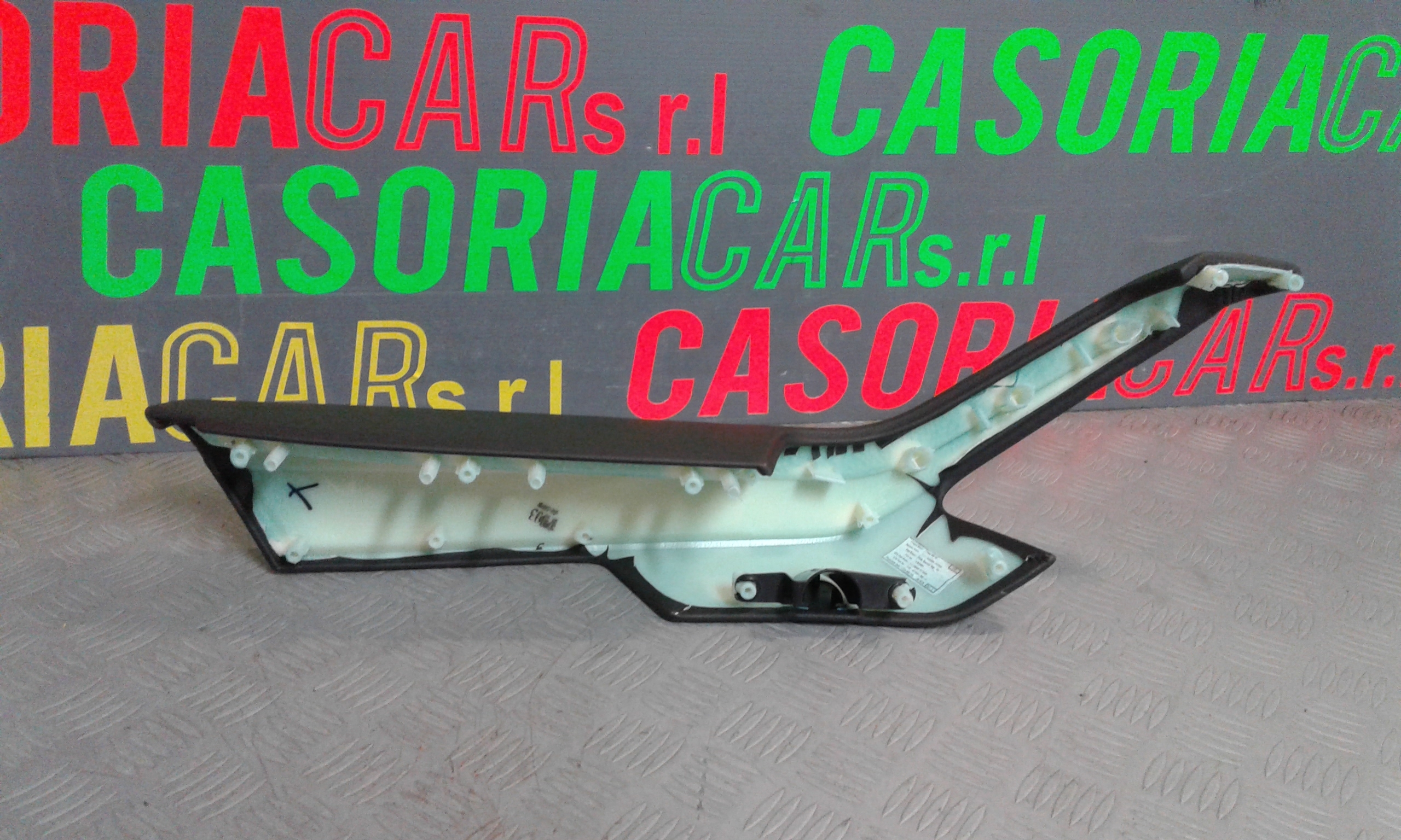 Maniglia Sup. Int. Appiglio Post. Destro Usato