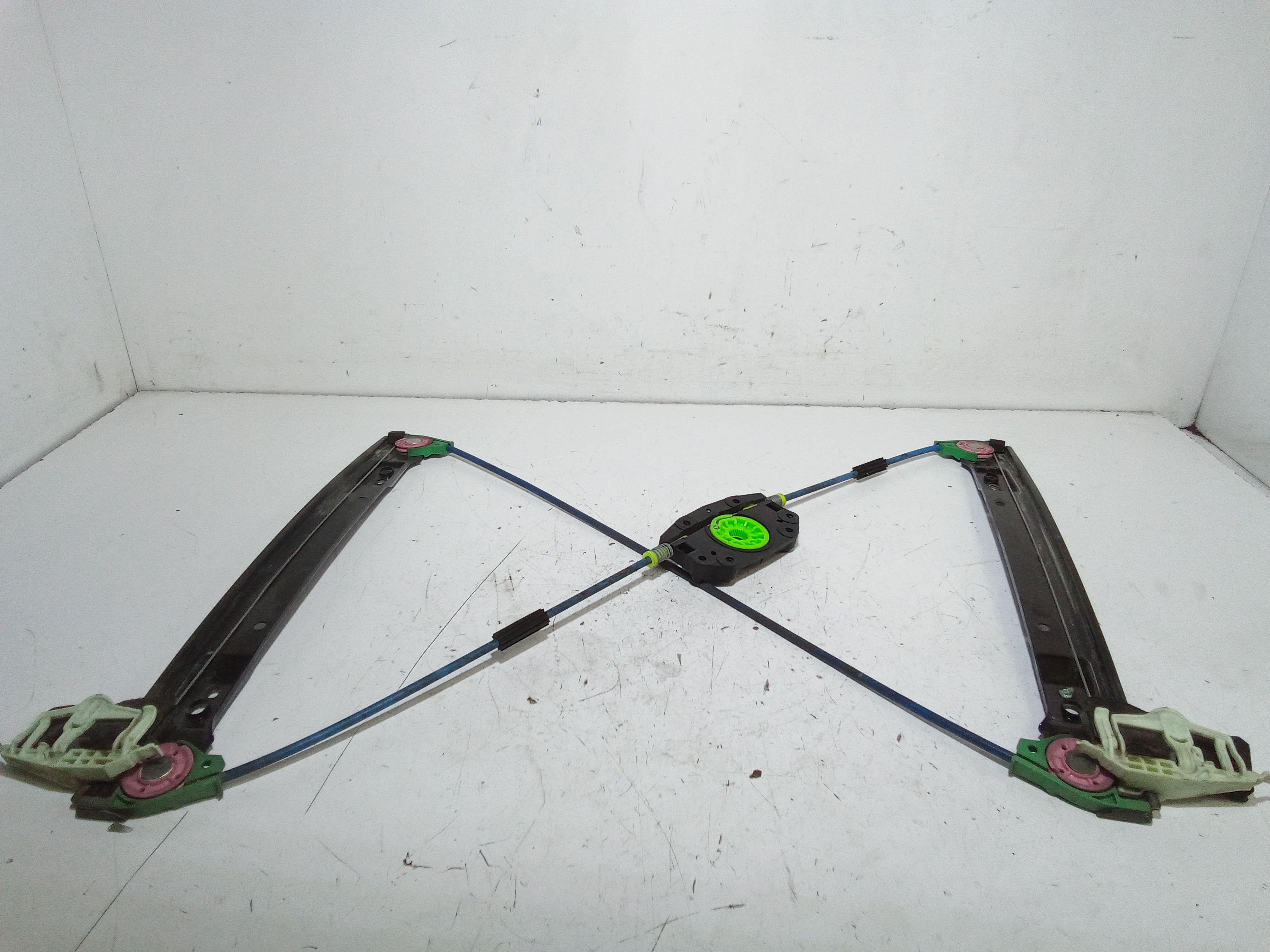 Alzacristallo Porta Ant. Sinistro Usato