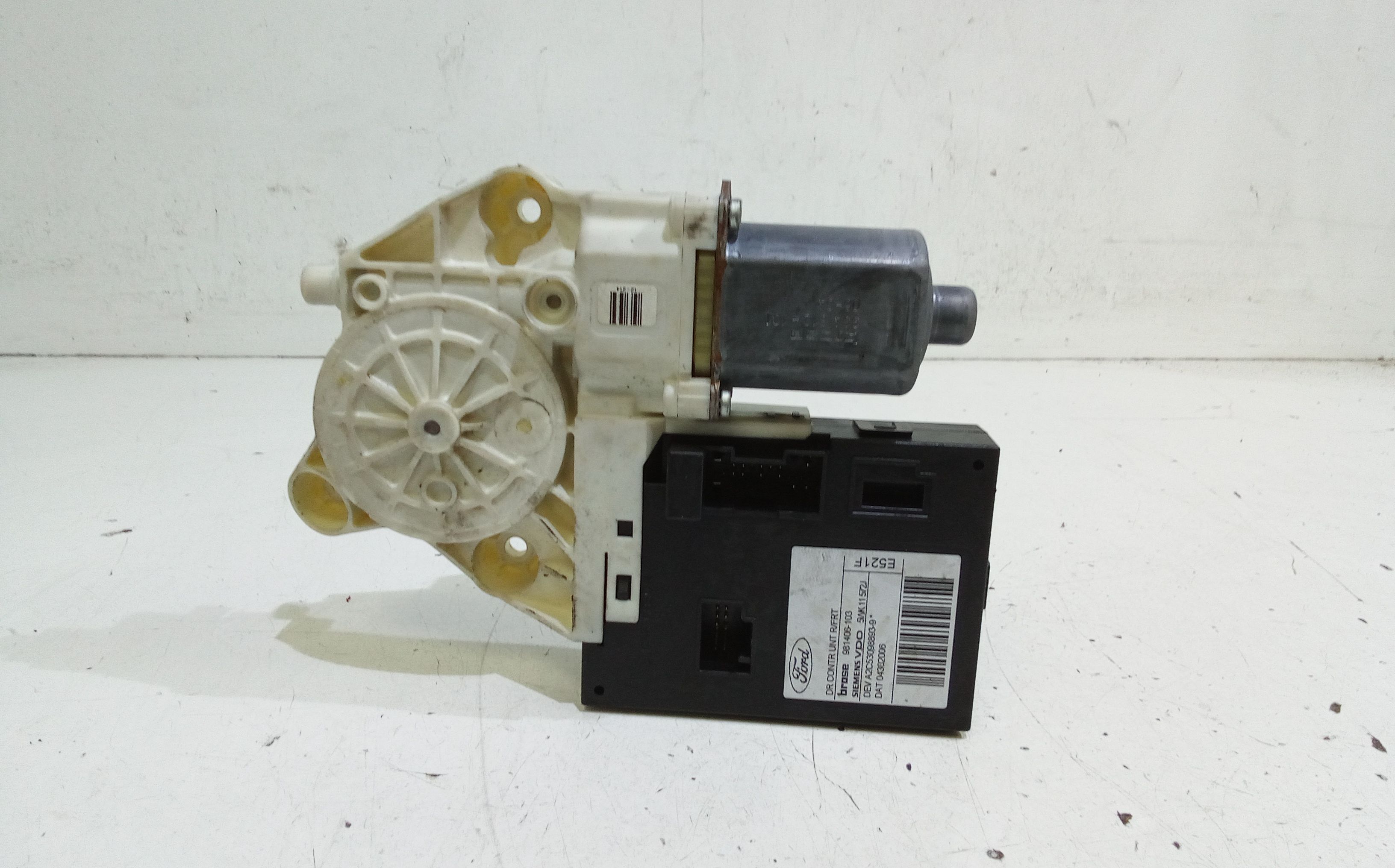 Motorino Alzacristallo Porta Ant. Destro 1347884 Usato