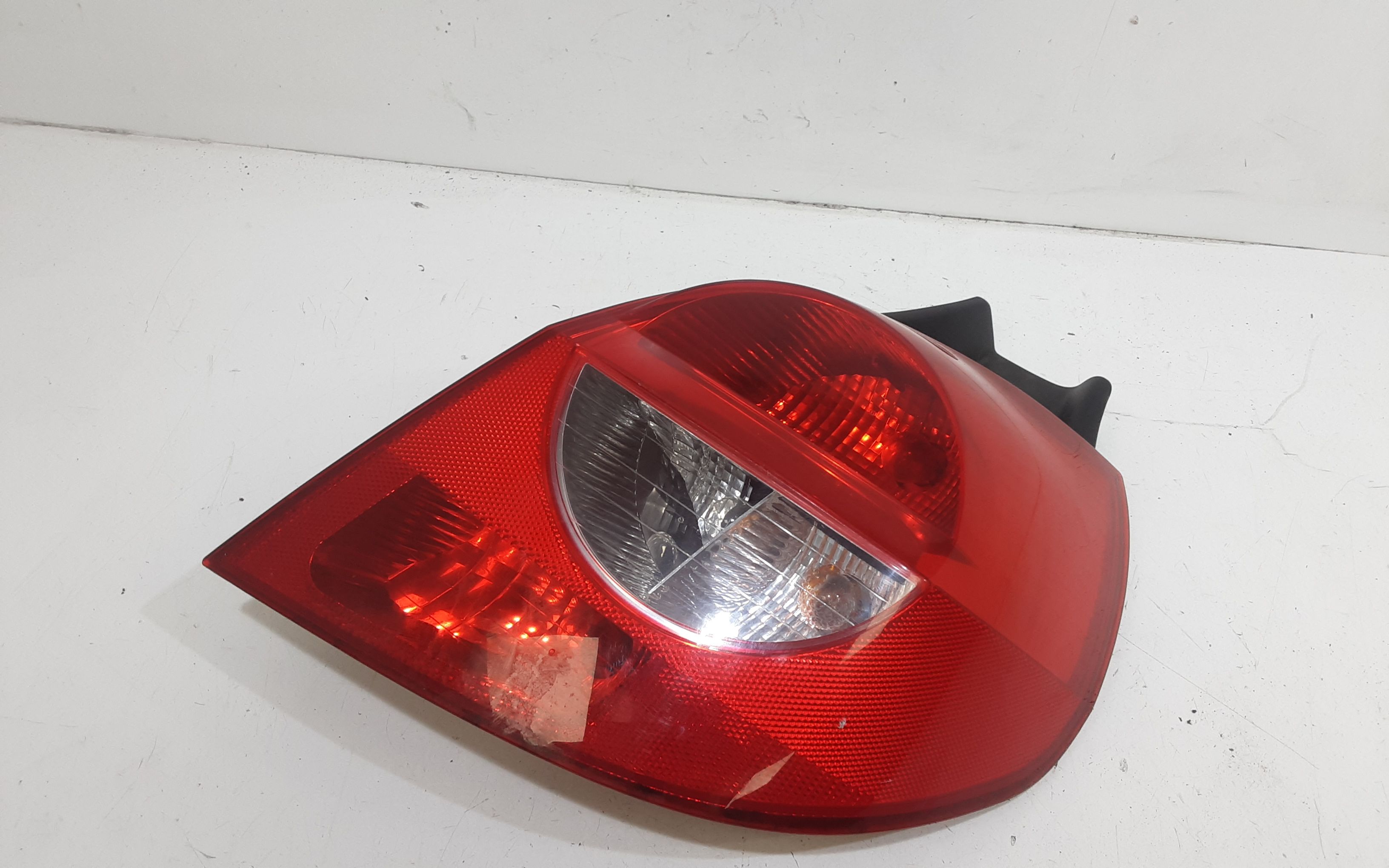 Fanale Post. Destro 8200459960 Usato