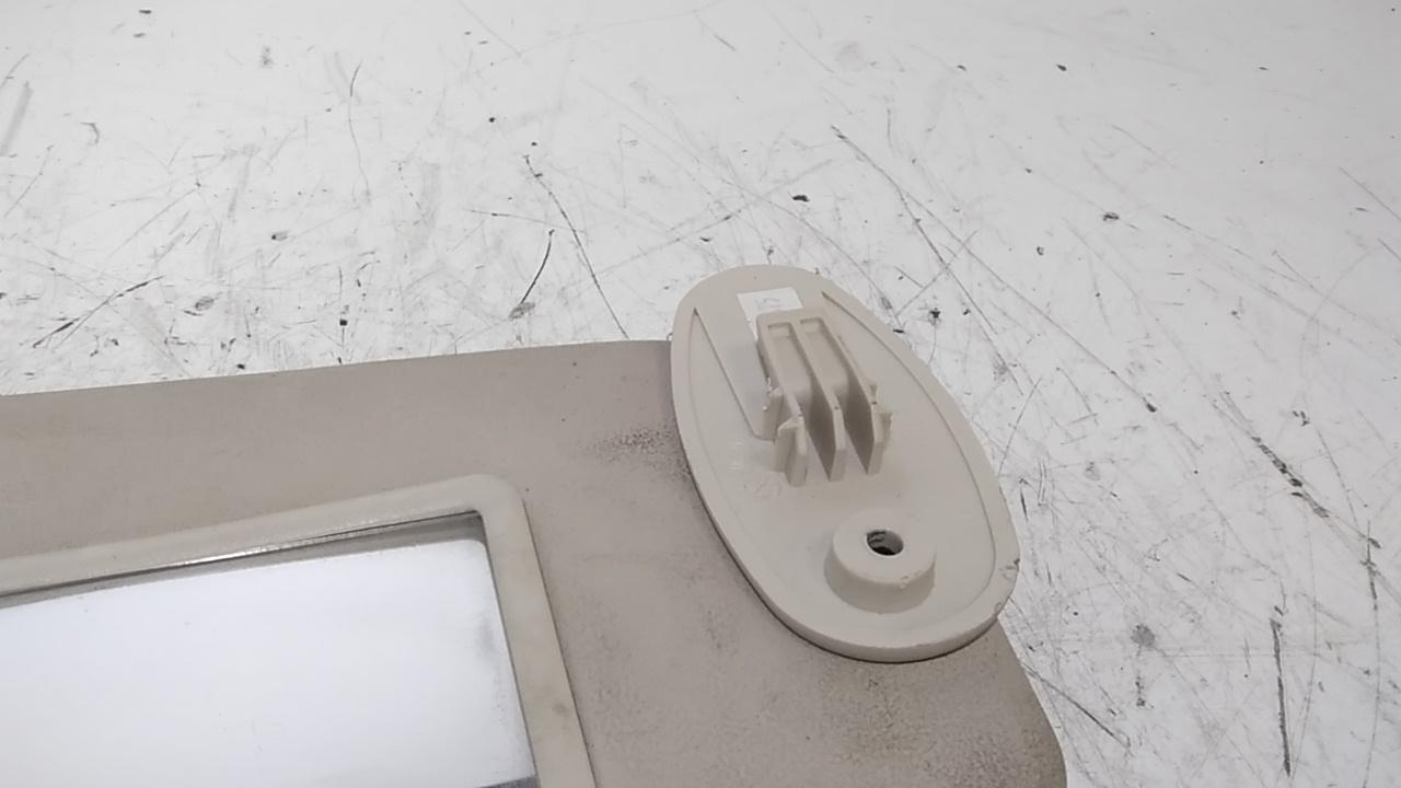 Aletta Parasole Parabrezza Destro 735338206 Usato