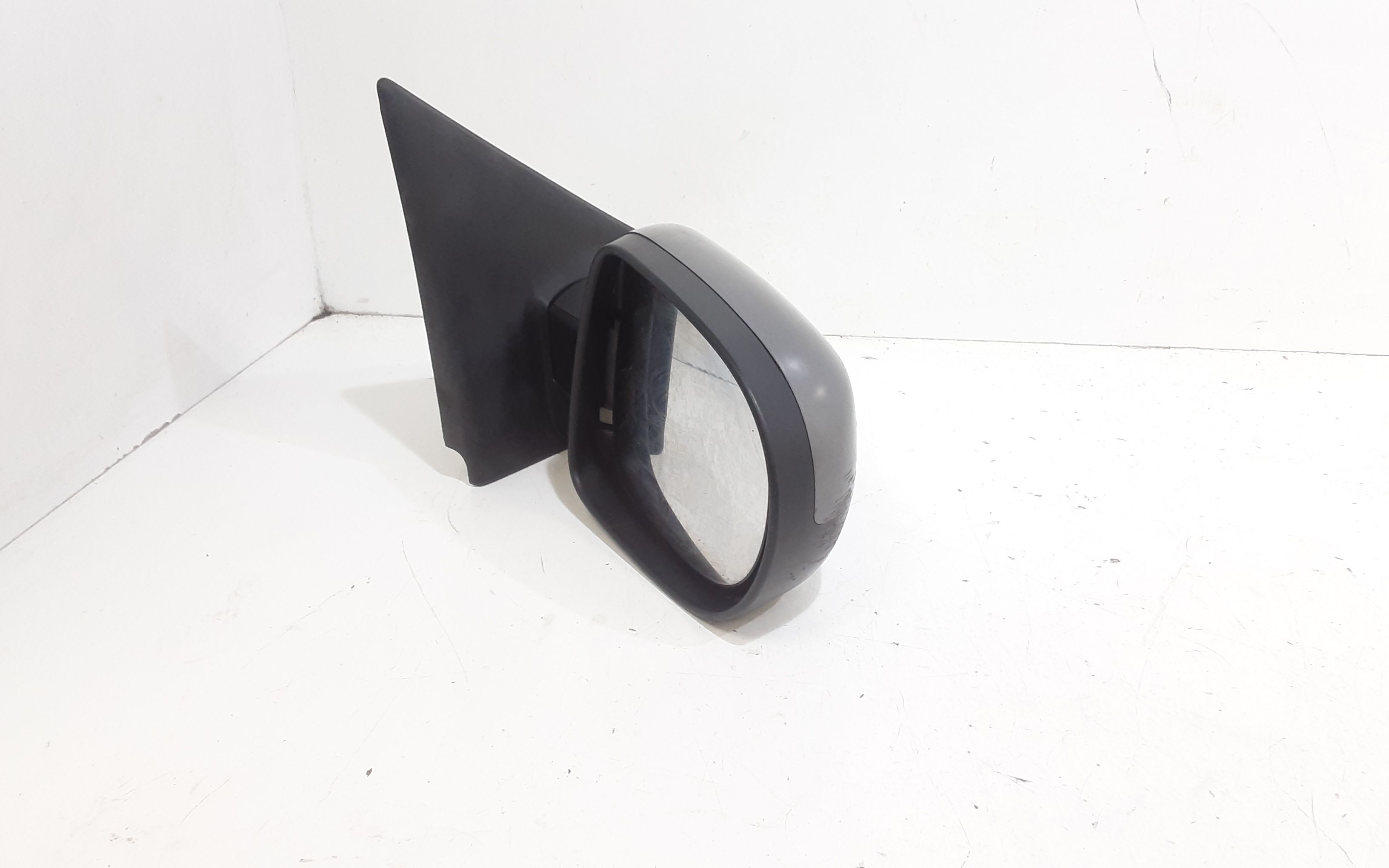 Retrovisore Est. Destro Usato