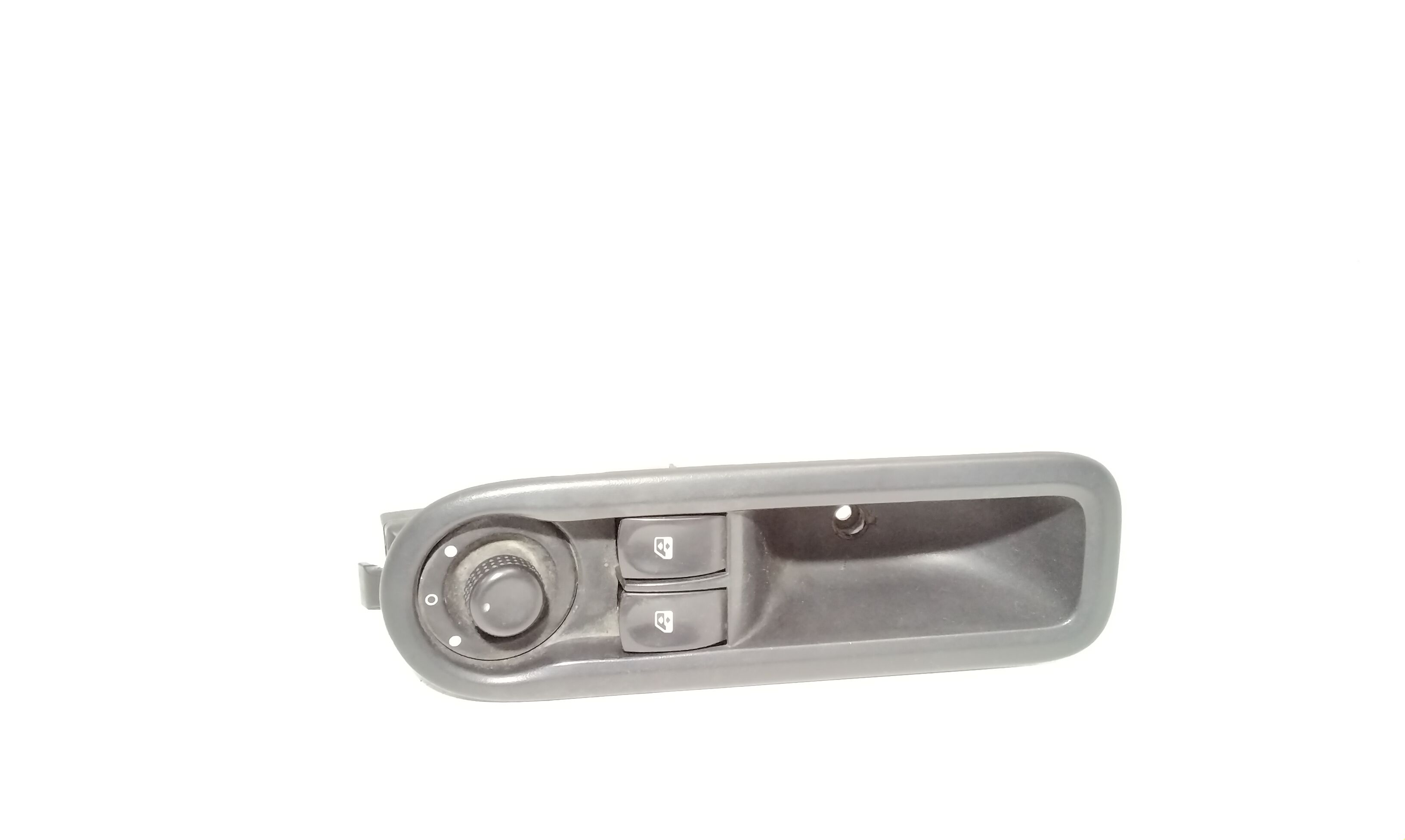 Interruttore Alzacristalli Porta Ant. Sinistro 8200214939 Usato