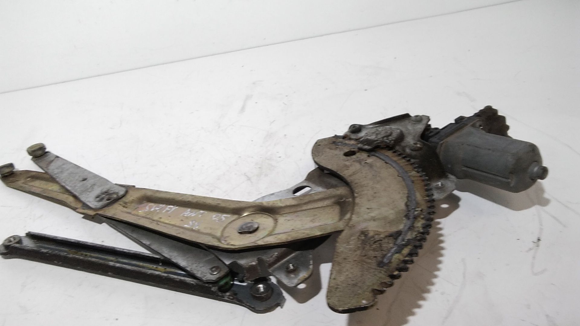 Alzacristallo Porta Ant. Sinistro 8344062J00000 Usato