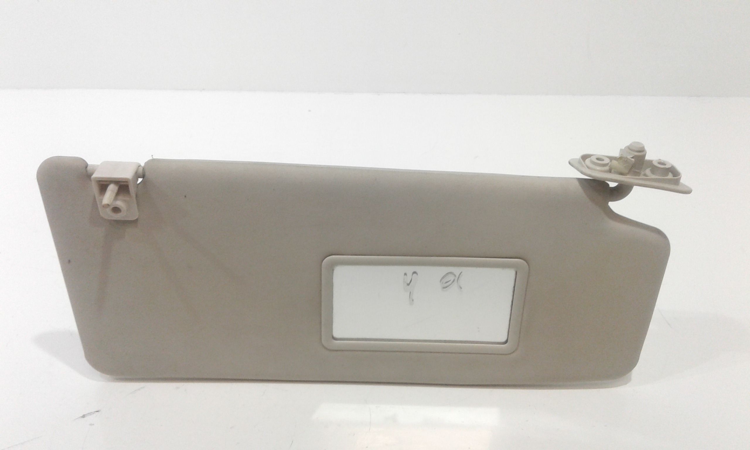 Aletta Parasole Parabrezza Destro 735295147 Usato