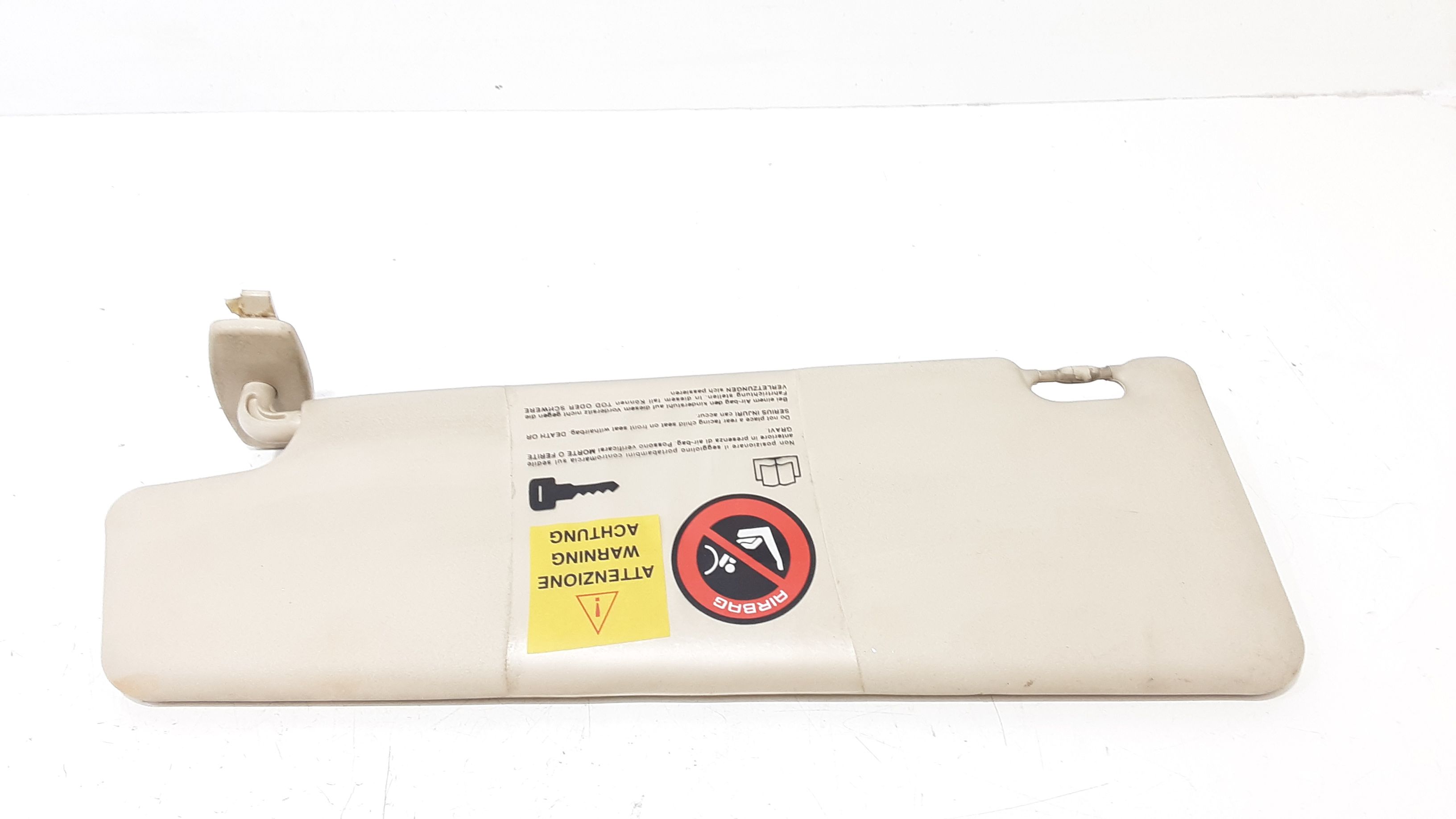 Aletta Parasole Parabrezza Destro 735383410 Usato