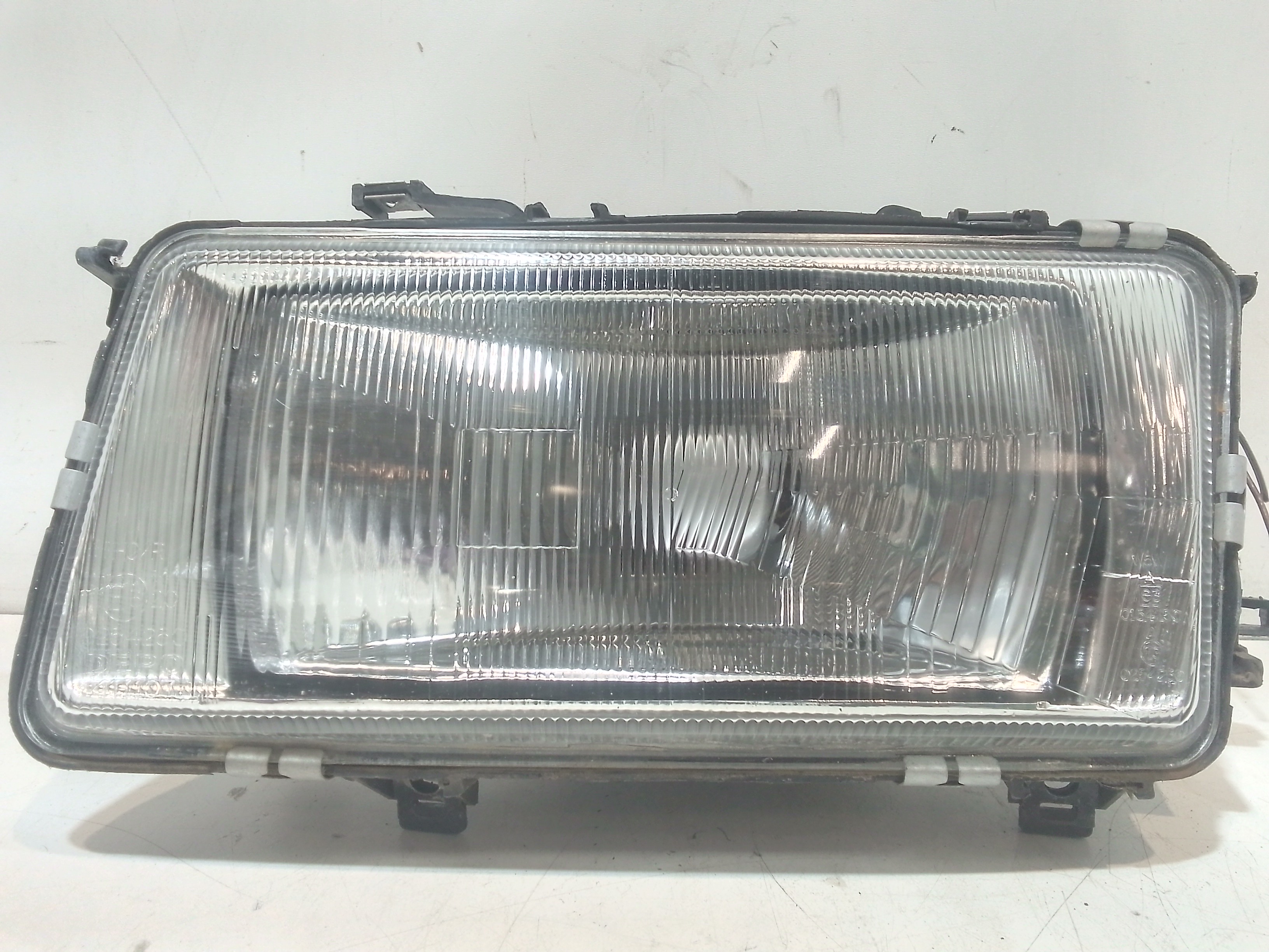 Proiettore Sinistro Usato