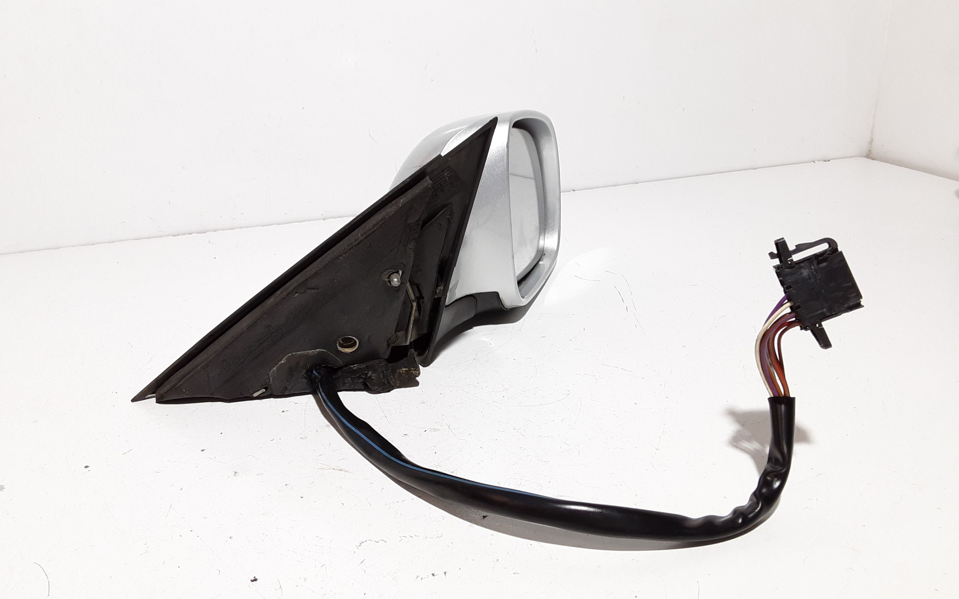 Retrovisore Est. Destro Usato