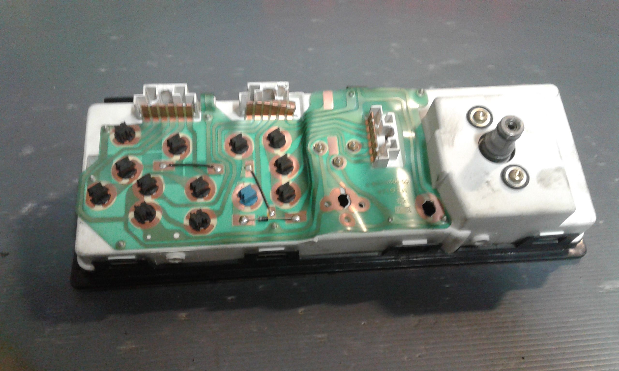 Quadro Portastrumenti Usato