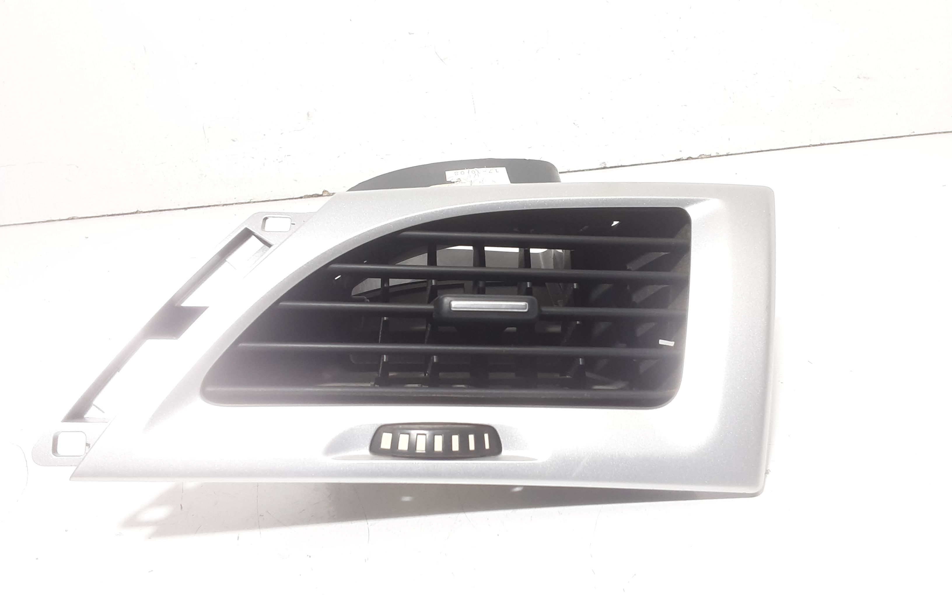 Condotto Aria Bocchette Lat. Cruscotto Destro Usato