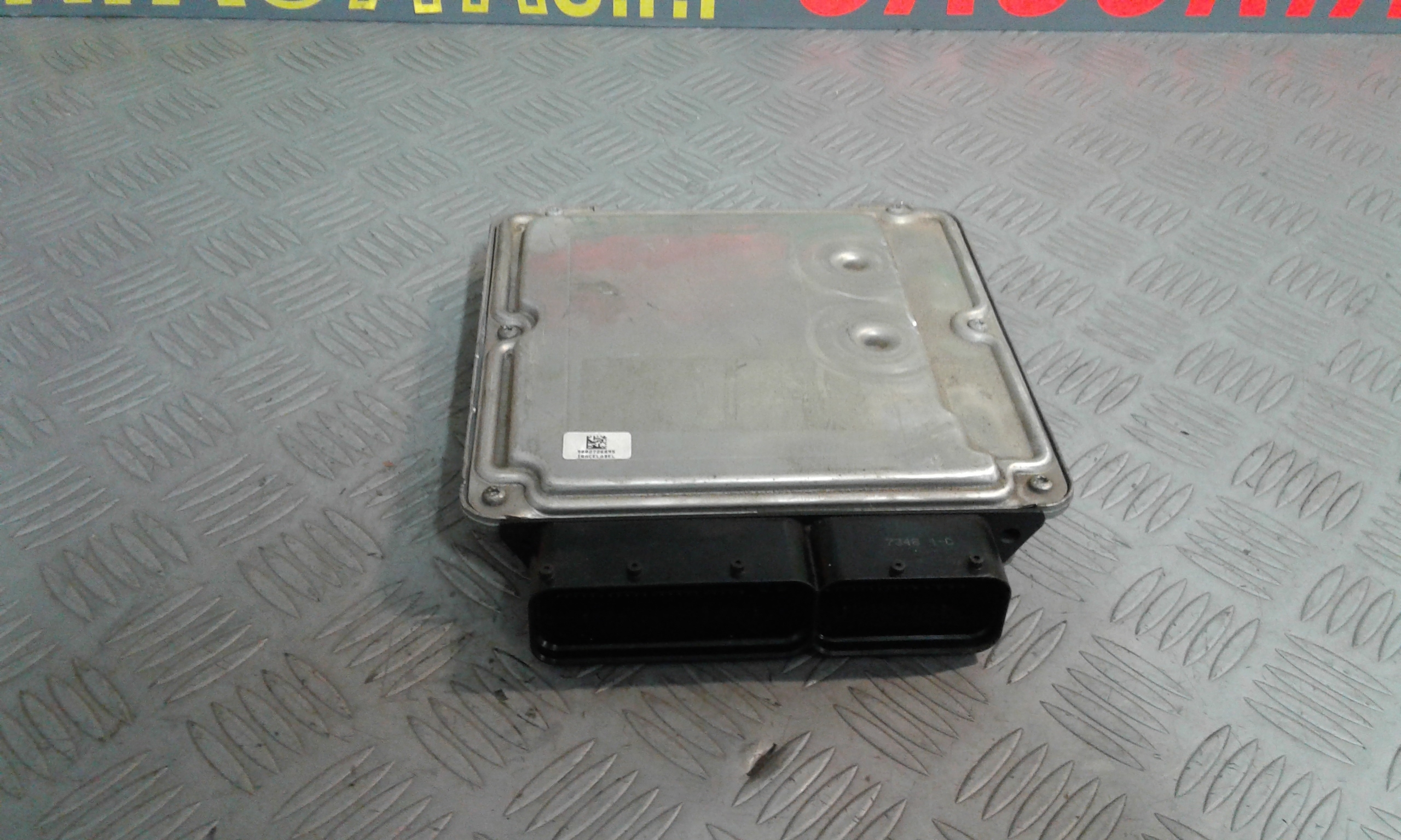 Centralina Iniezione 06F906056FB Usato