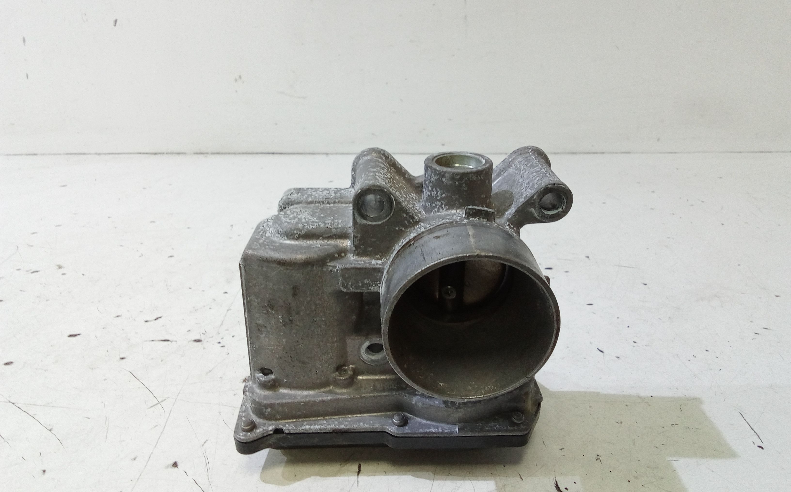 Corpo Farfallato 161206038R Usato