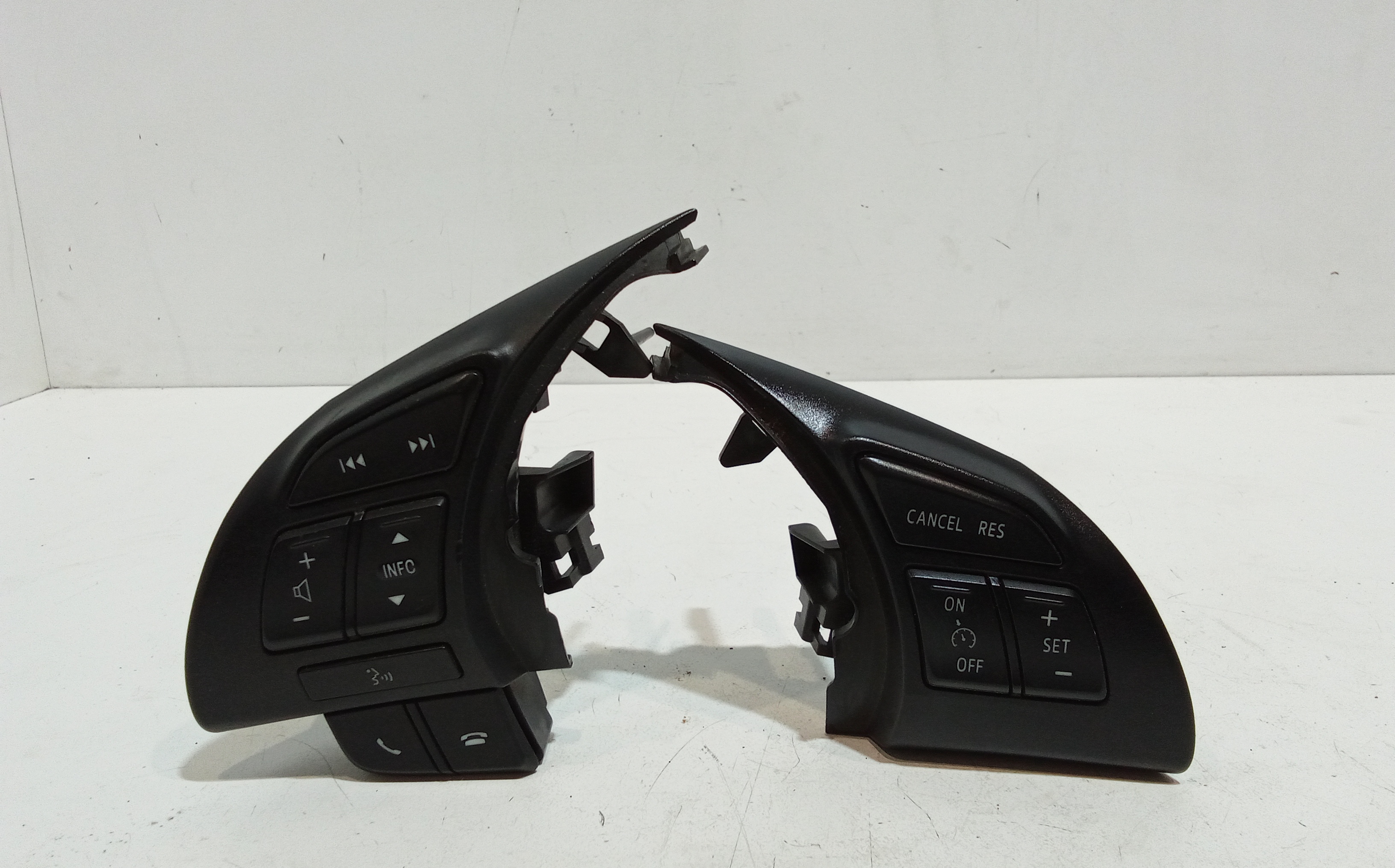 Blocco Volante Multifunzione Usato