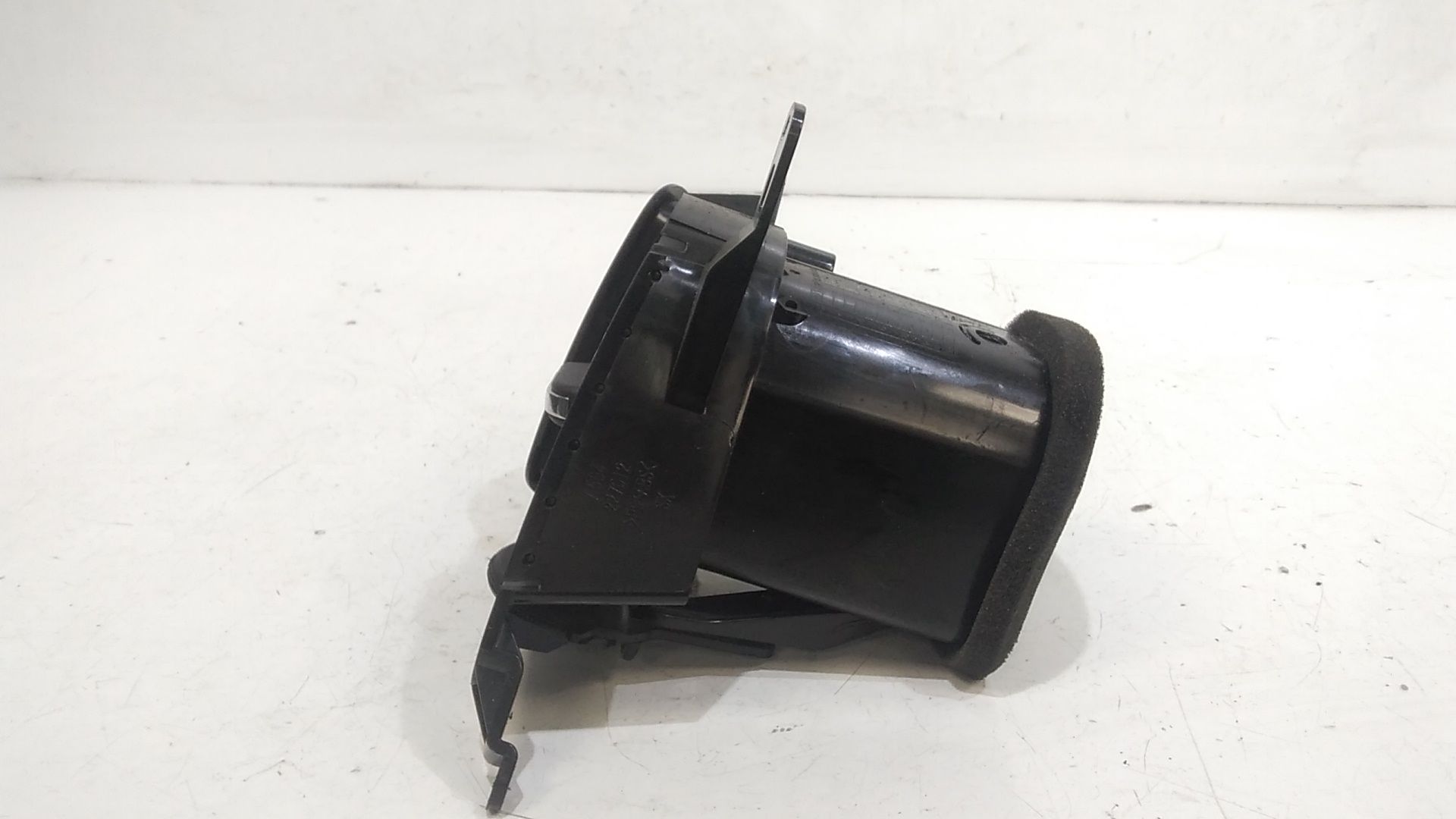 Condotto Aria Bocchette Lat. Cruscotto Sinistro Usato