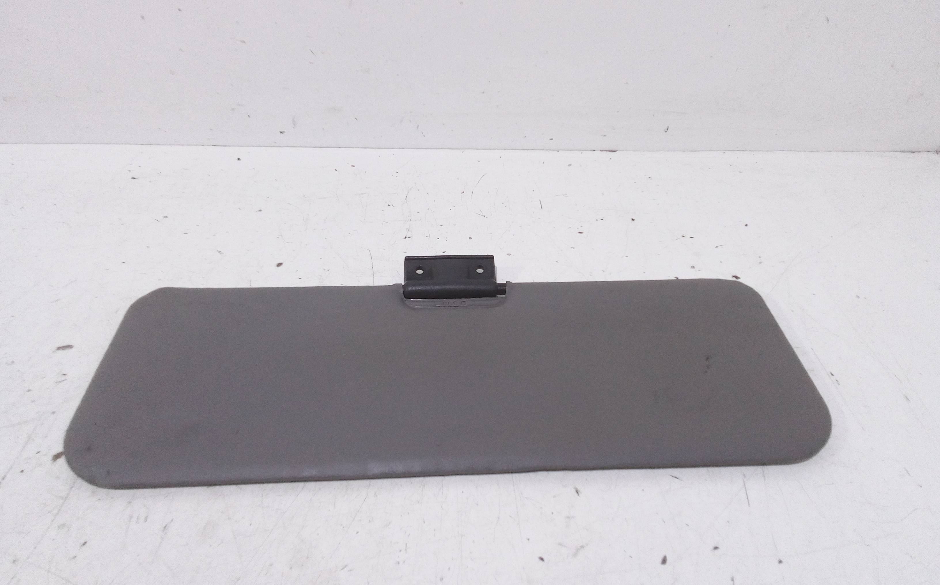 Aletta Parasole Parabrezza Destro 182427480 Usato