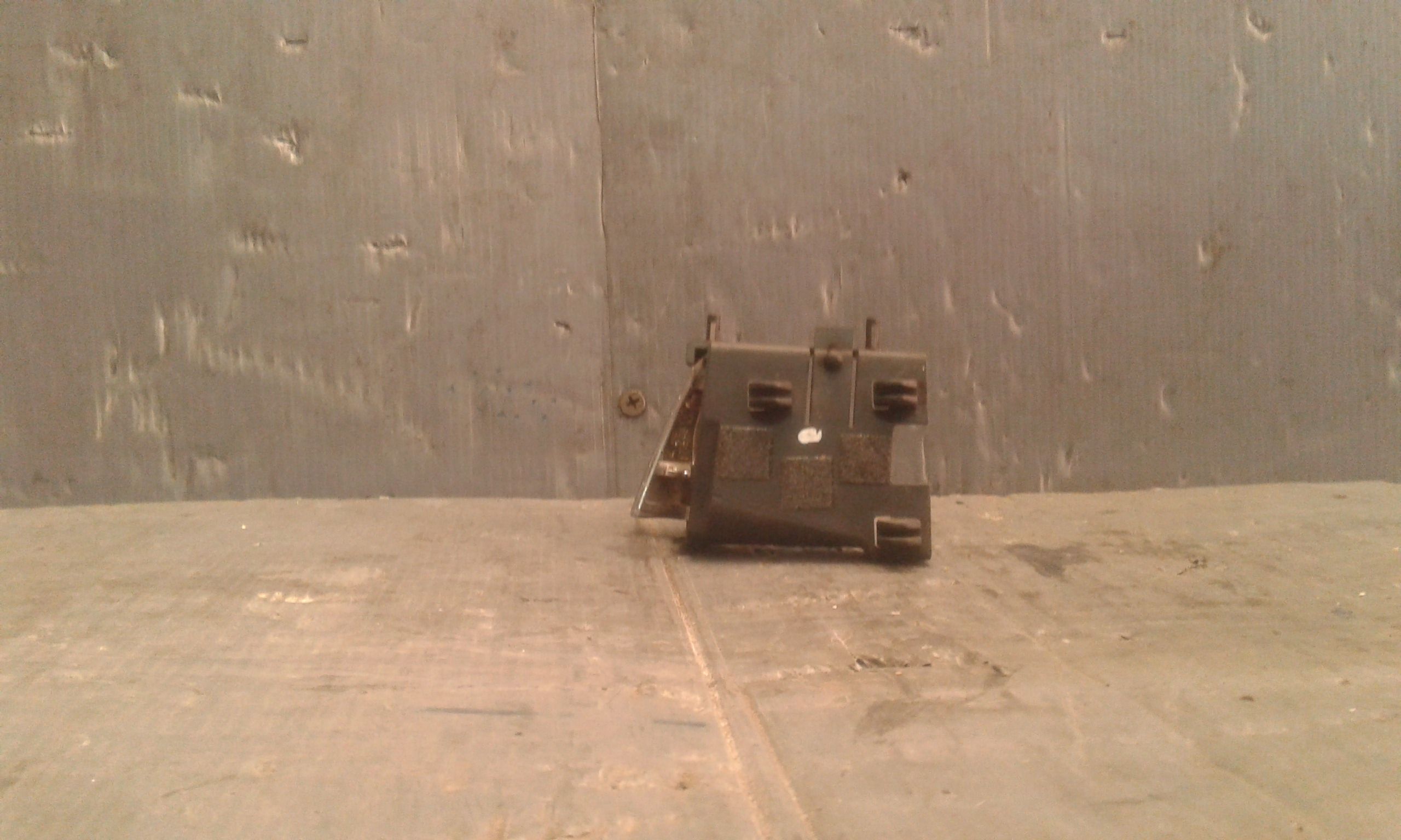 Maniglia Int. Apertura Porta Ant. Destro Usato