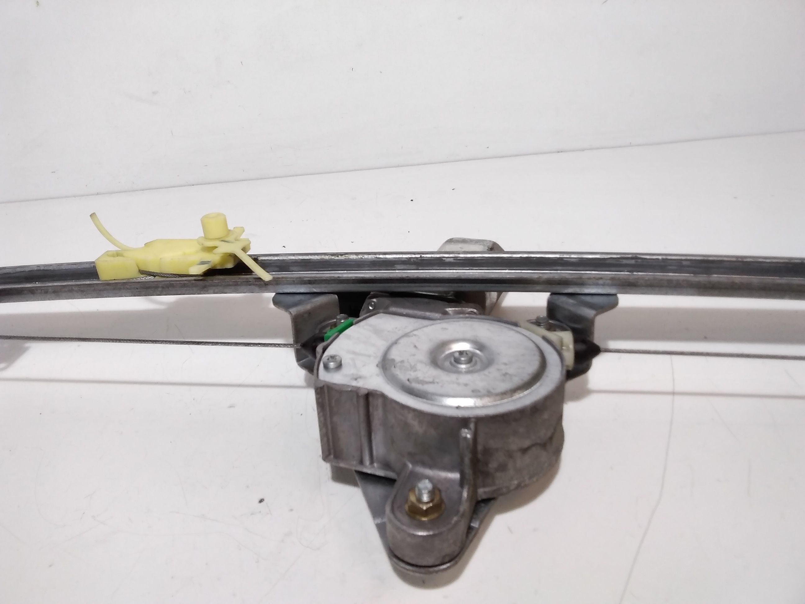 Alzacristallo Porta Ant. Destro Usato