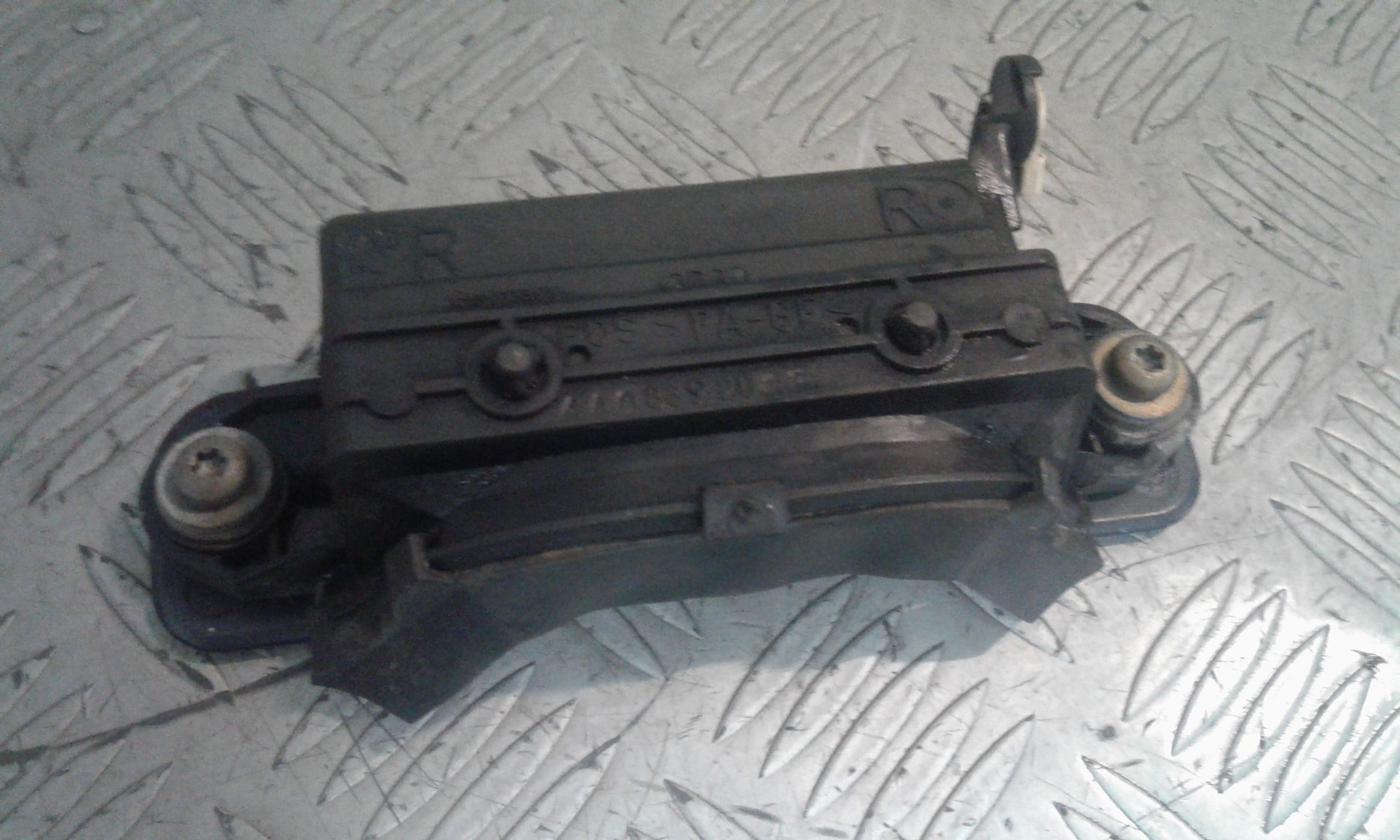 Maniglia Porta Post. Destro 4A0839208A Usato