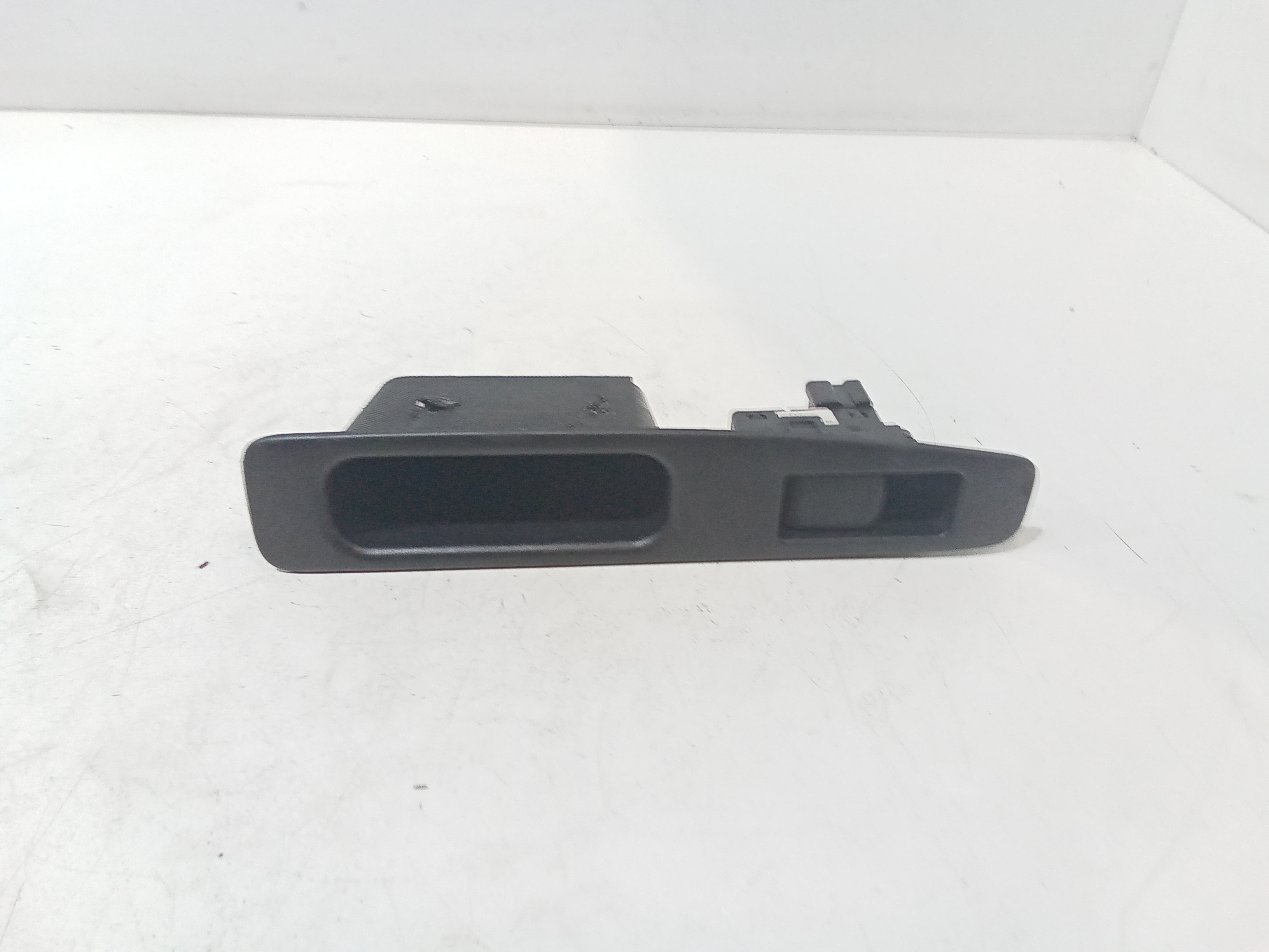 Interruttore Alzacristalli Porta Post. Destro 25411BR00A Usato