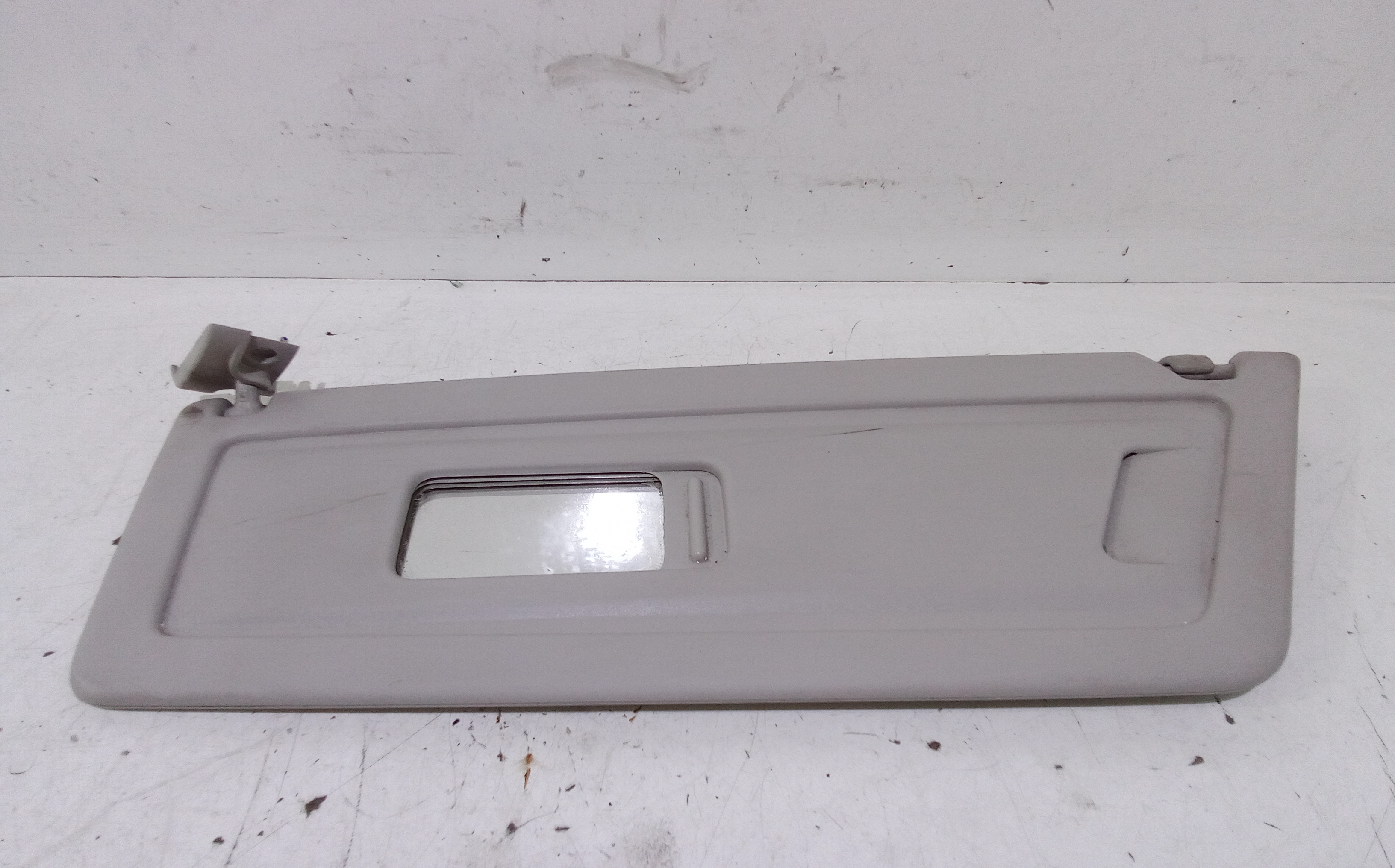 Aletta Parasole Parabrezza Sinistro Usato