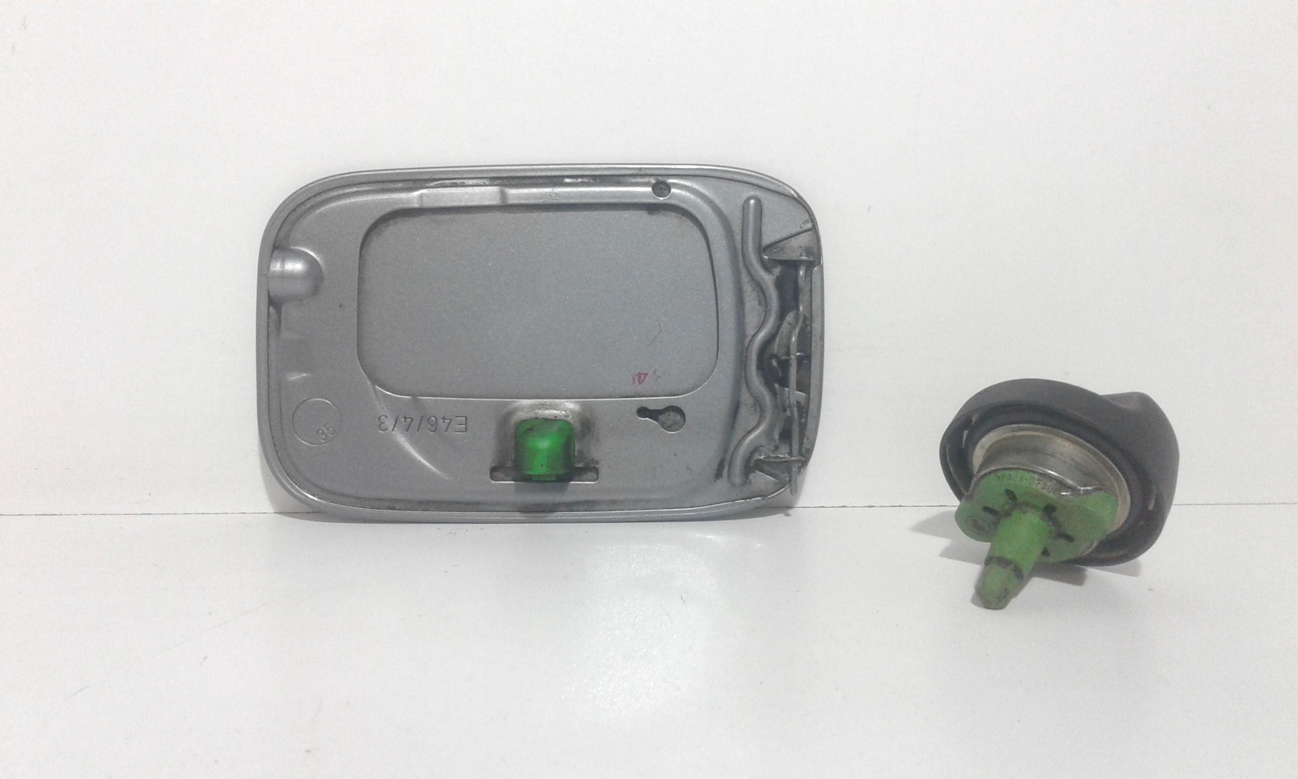 Sportello Carburante 51178208246 Usato