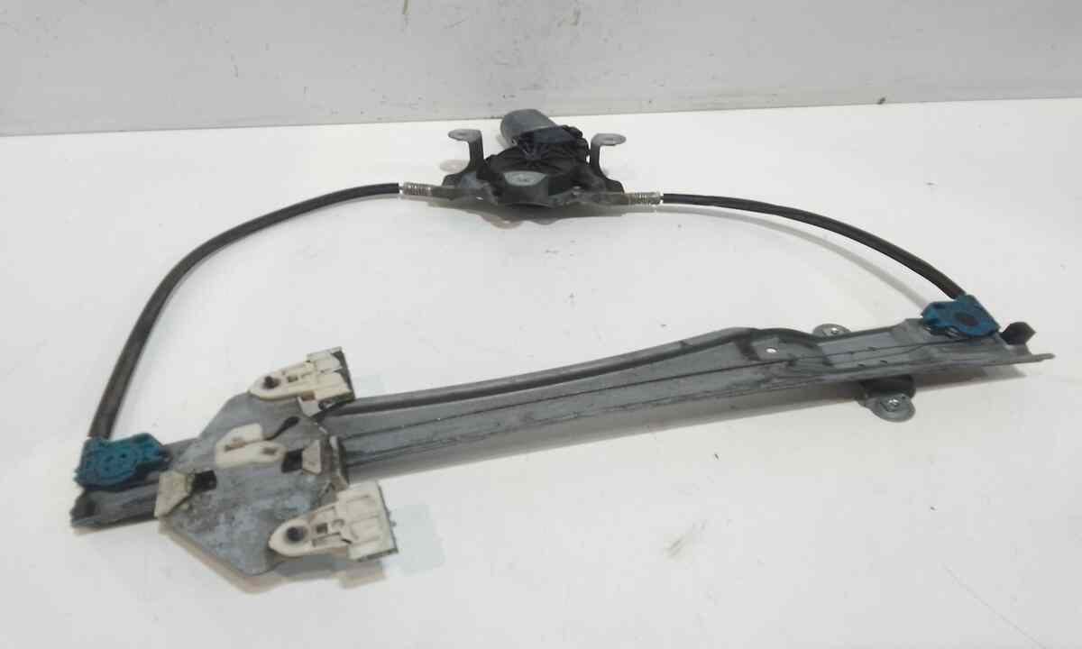 Alzacristallo Porta Ant. Sinistro 8200731462 Usato