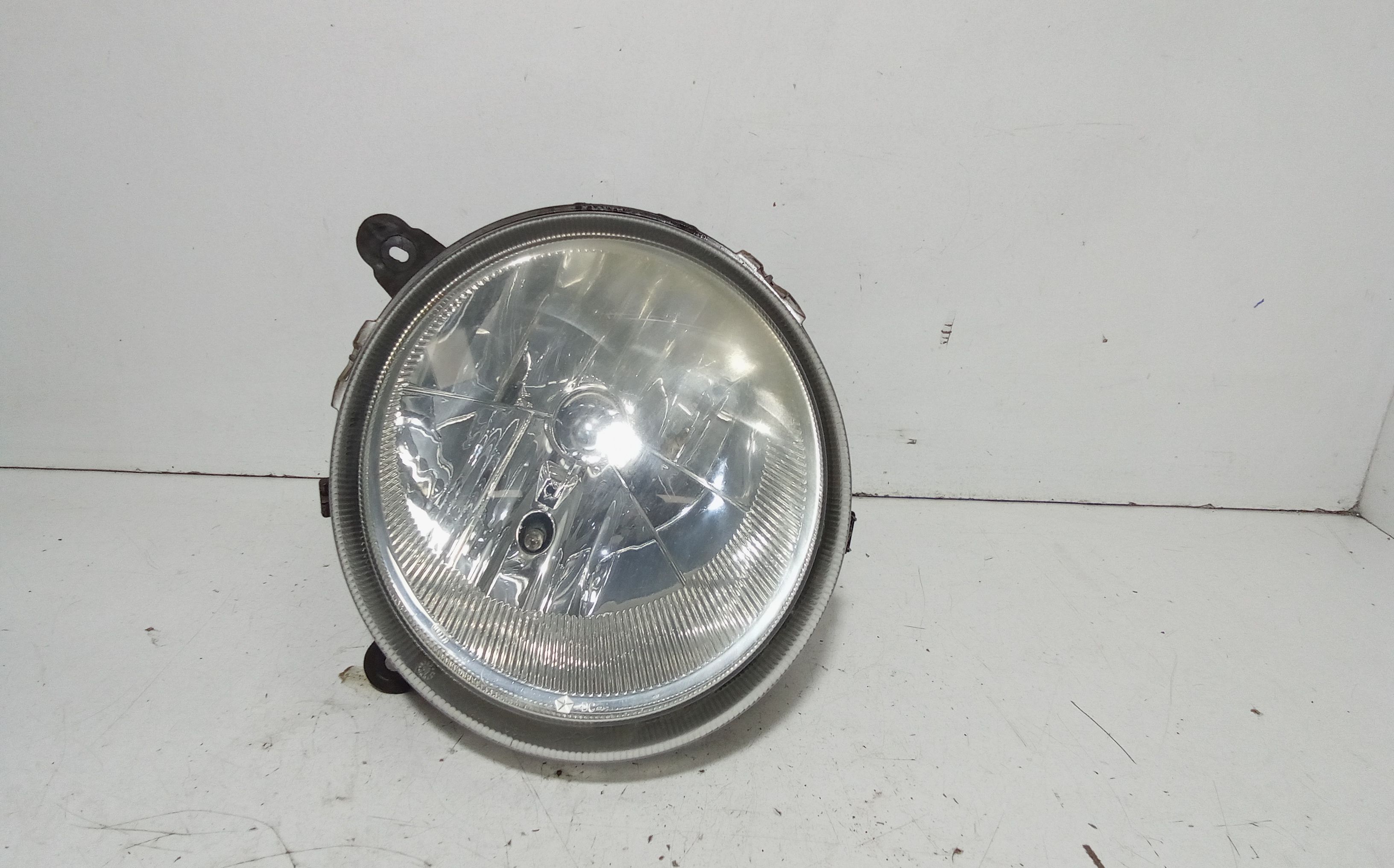 Proiettore Destro K05303874AE Usato