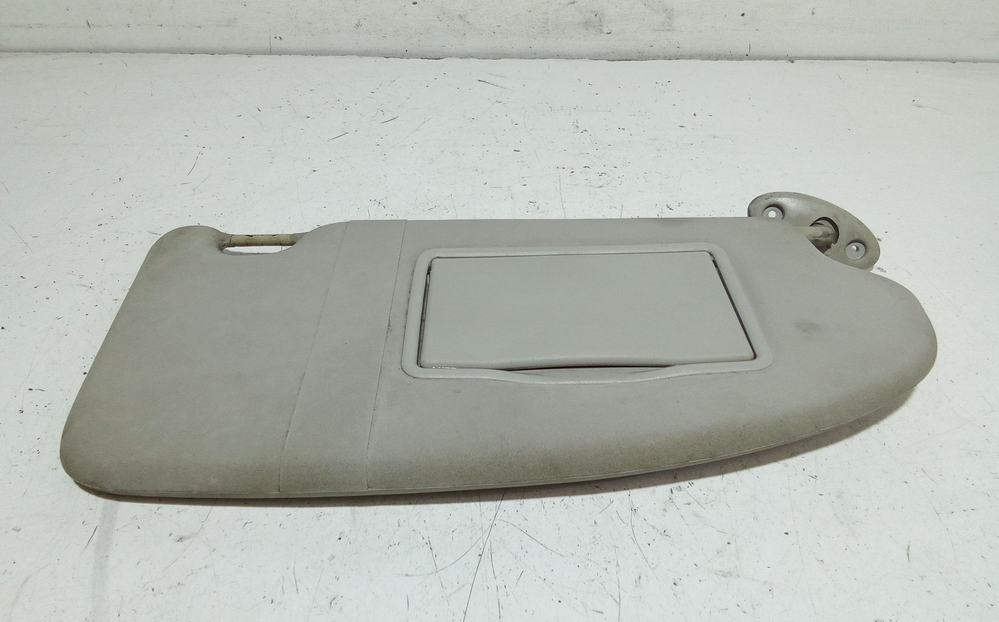 Aletta Parasole Parabrezza Destro 1206877 Usato