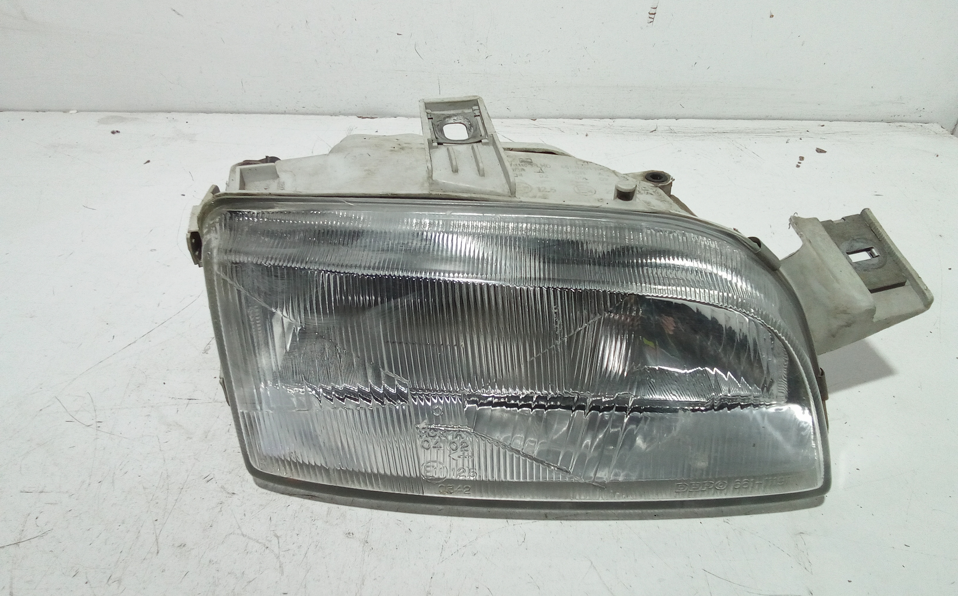 Proiettore Destro 46402649 Usato