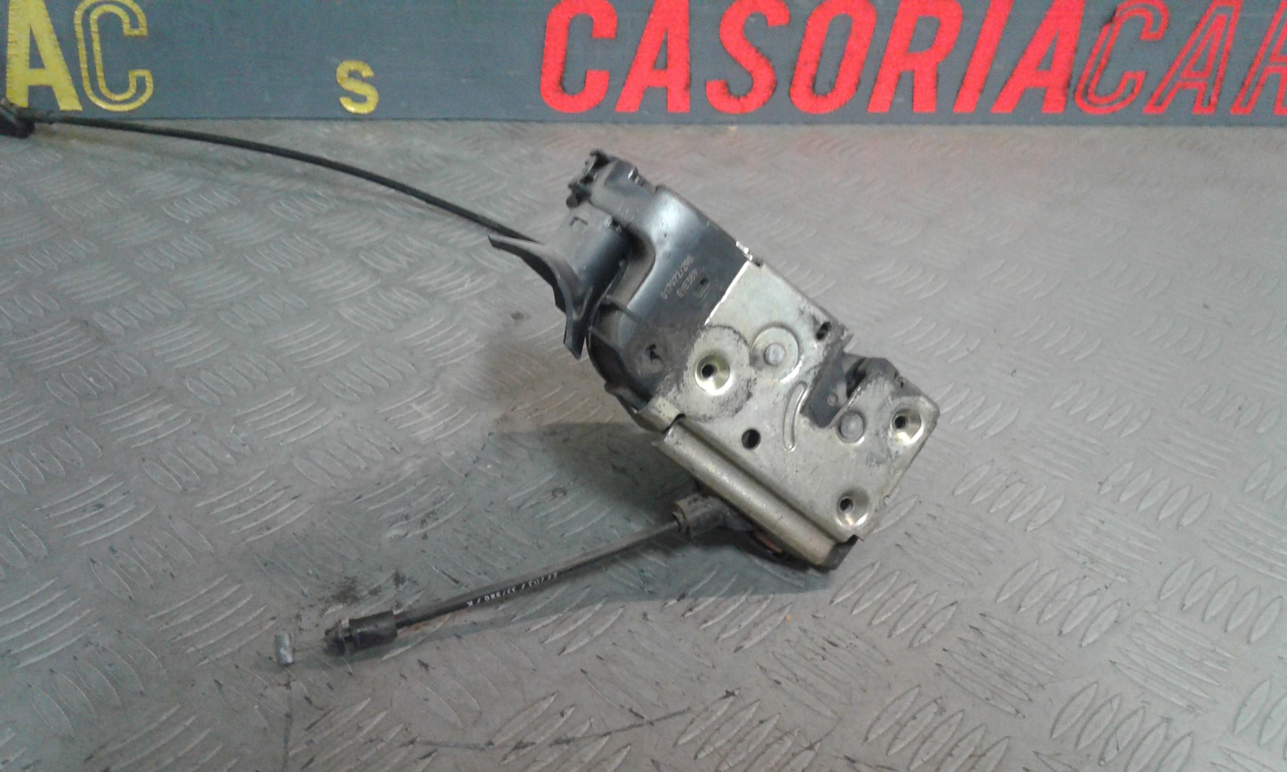 Serratura Porta Ant. Sinistro 8200017972 Usato