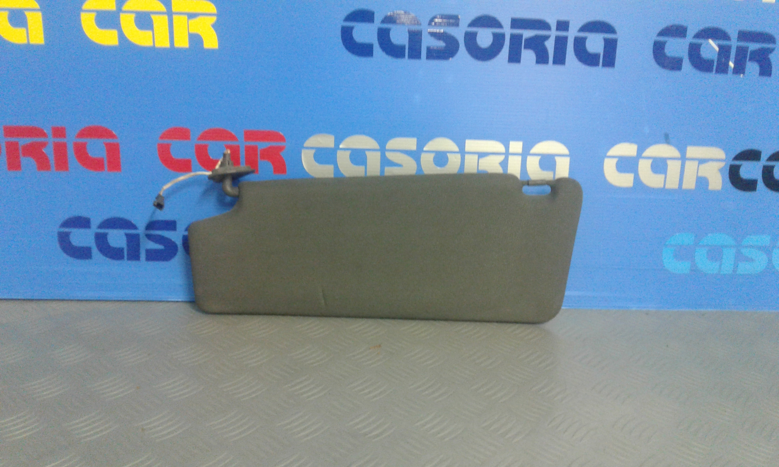 Aletta Parasole Parabrezza Destro 51163416067 Usato